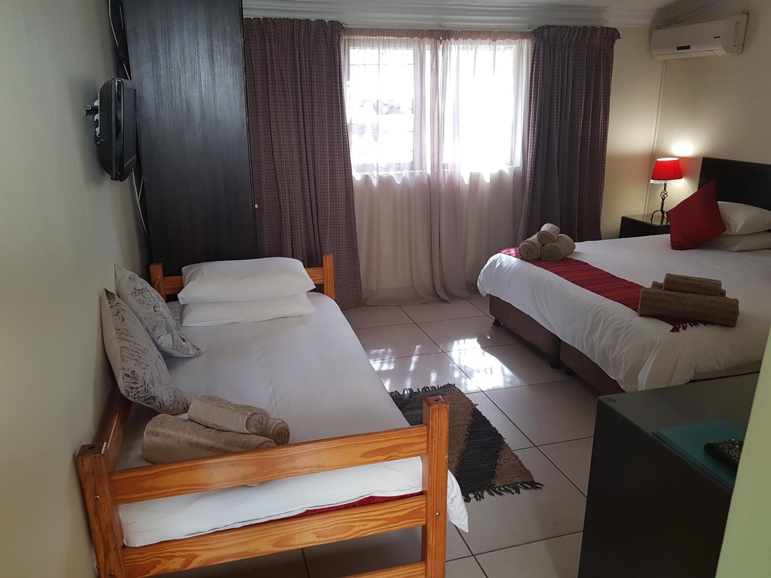 Triple Room photo 3
