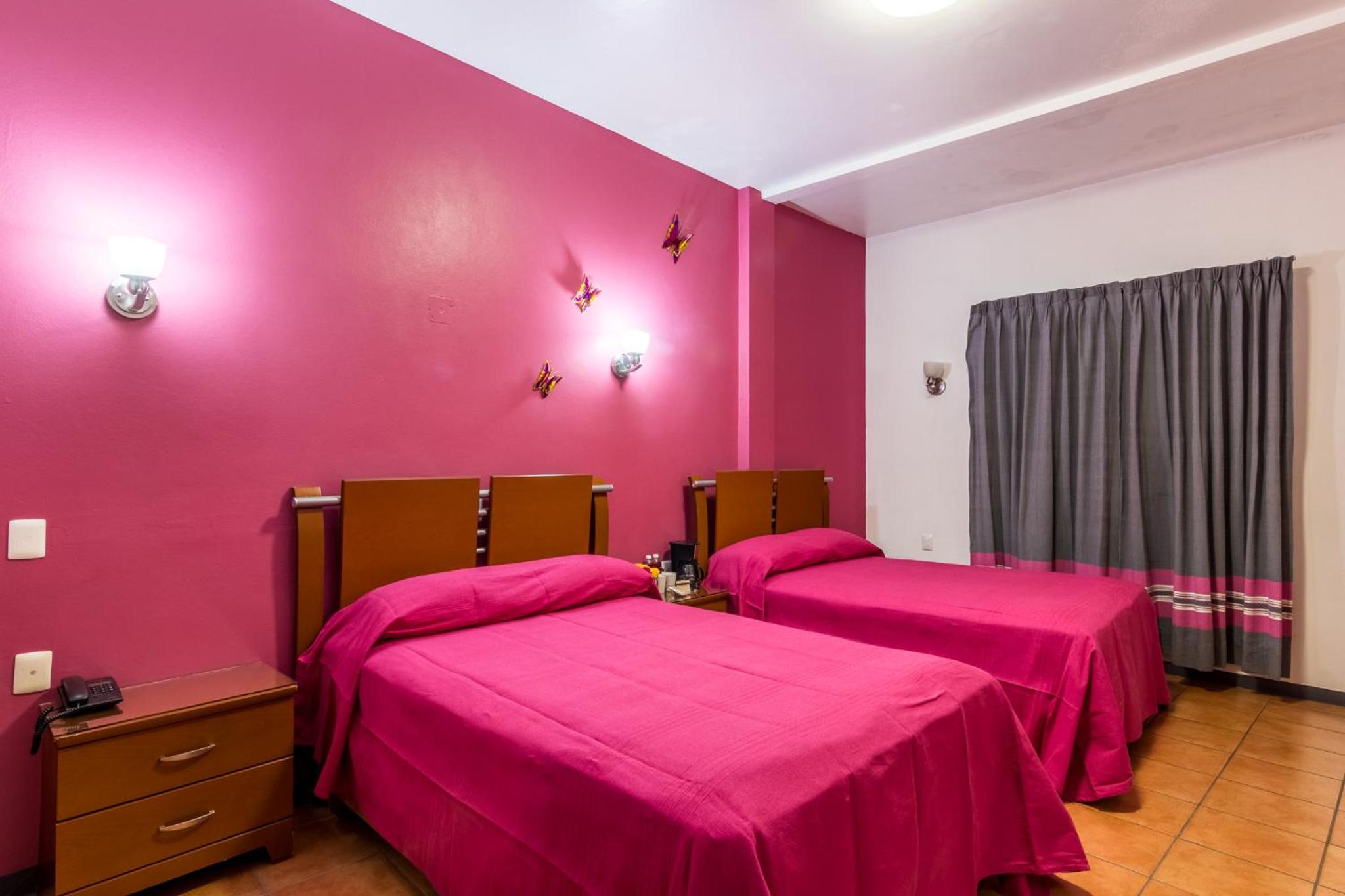 Standard Double Room with Two Double Beds photo 2