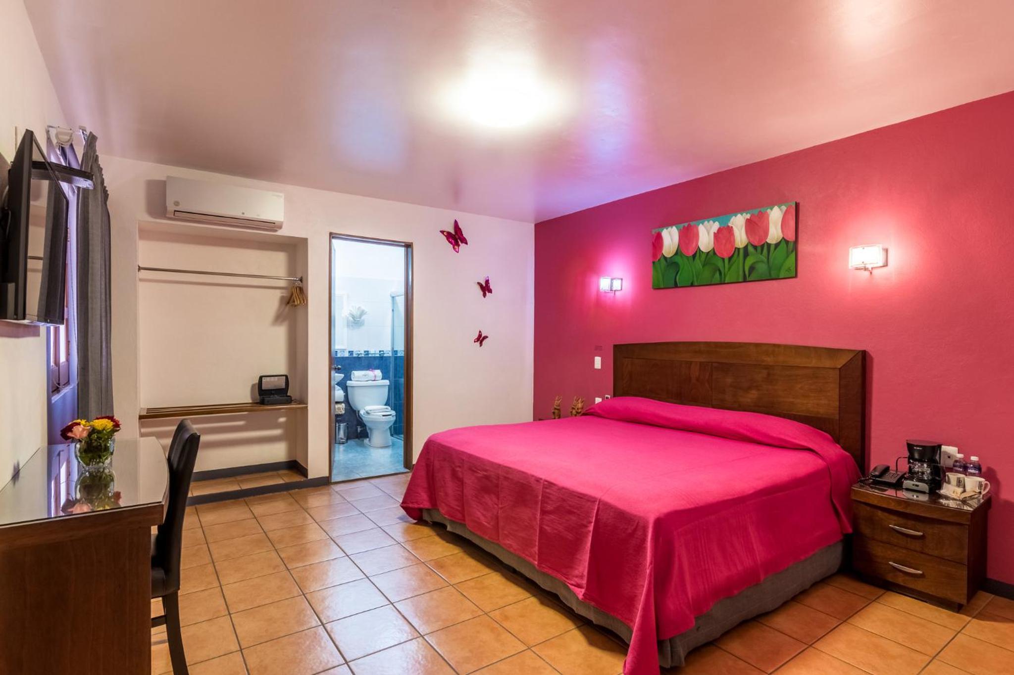Superior King Room photo 1