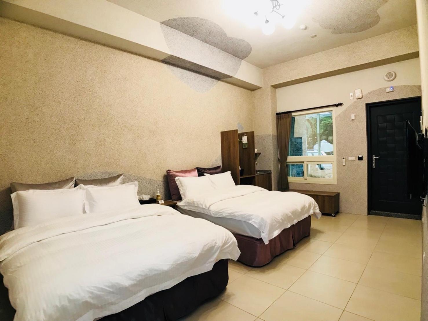 Twin Room with Mountain View photo 1