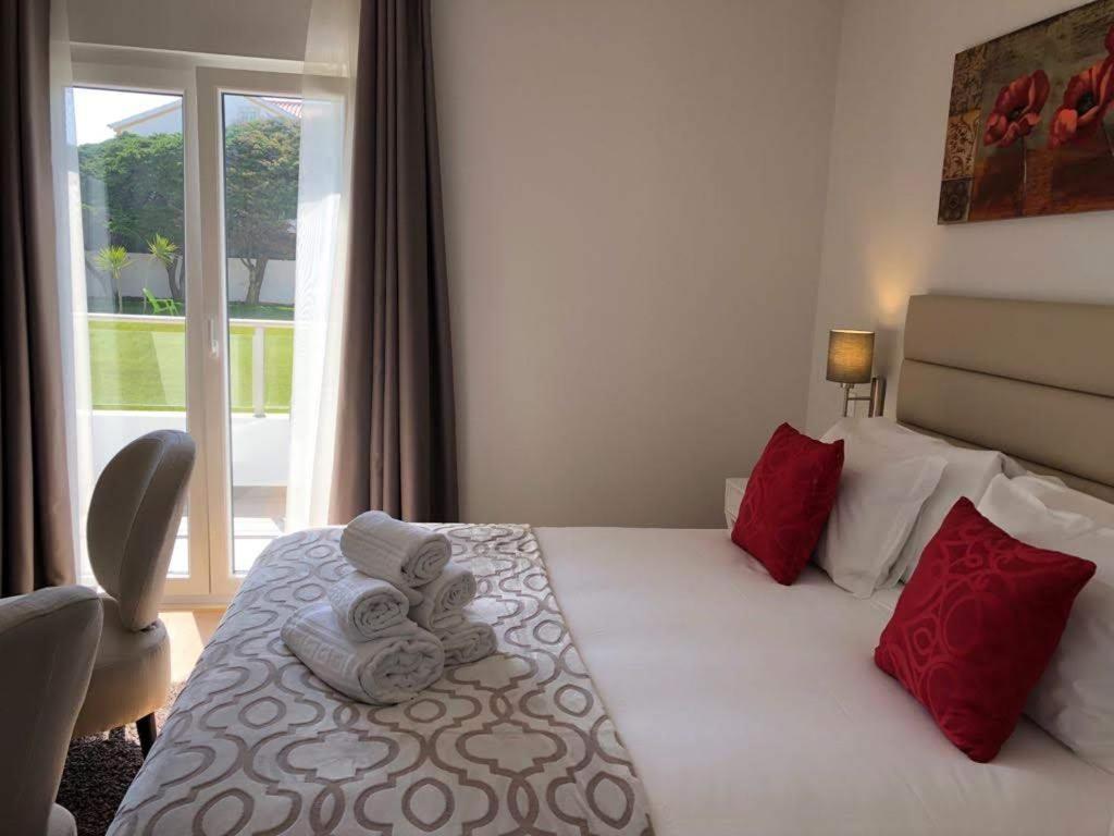Deluxe Double Room with Balcony photo 2