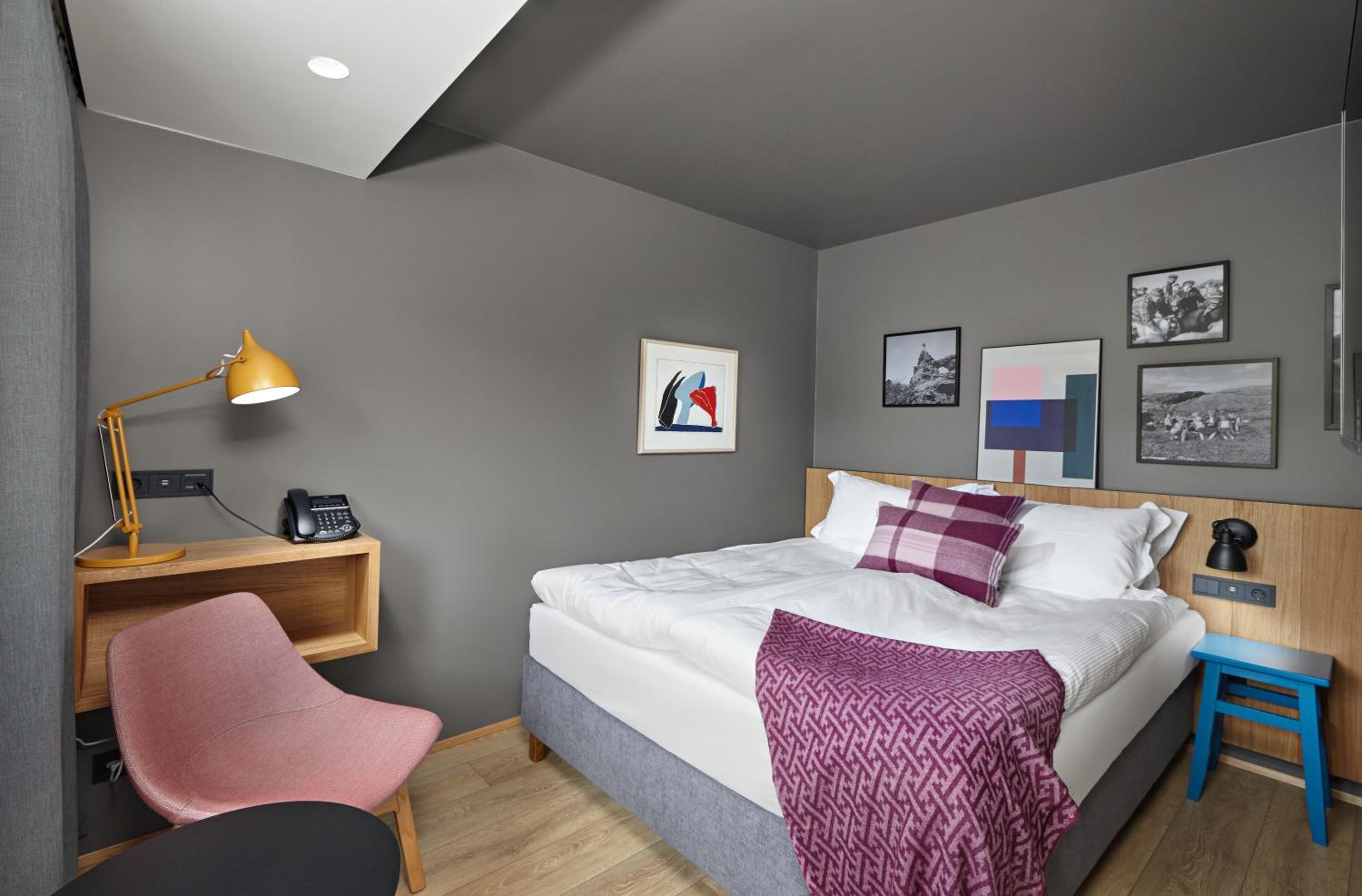 Queen Room - Photo 6