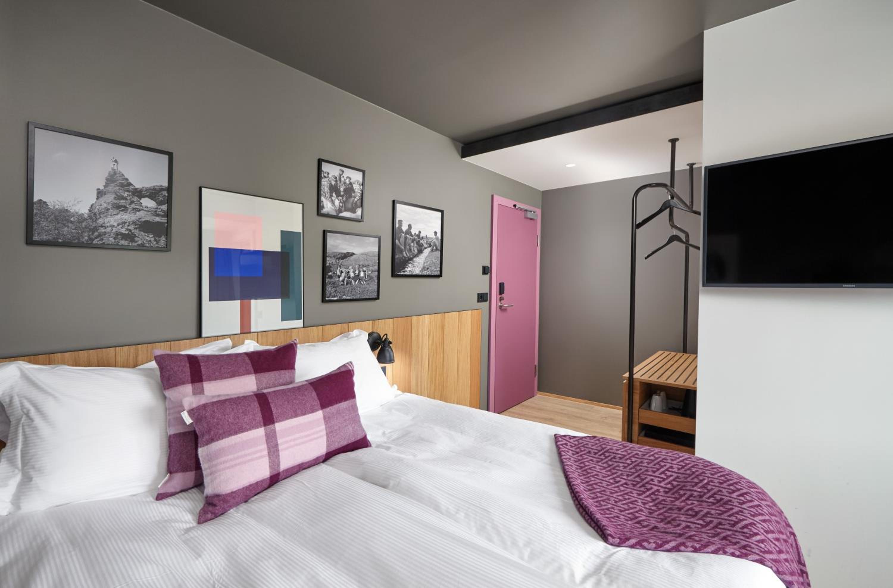 Queen Room - Photo 2