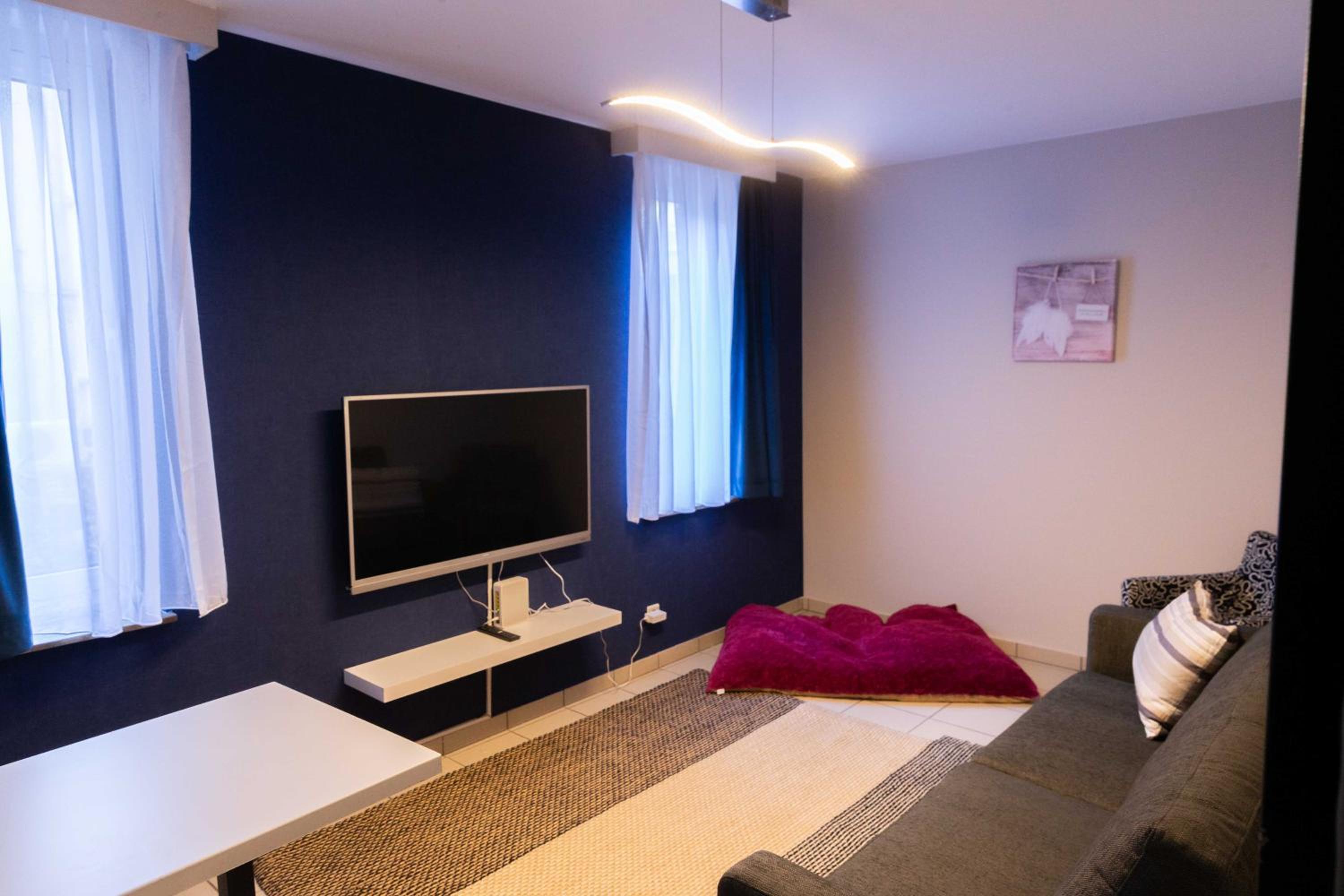 Apartment photo 1
