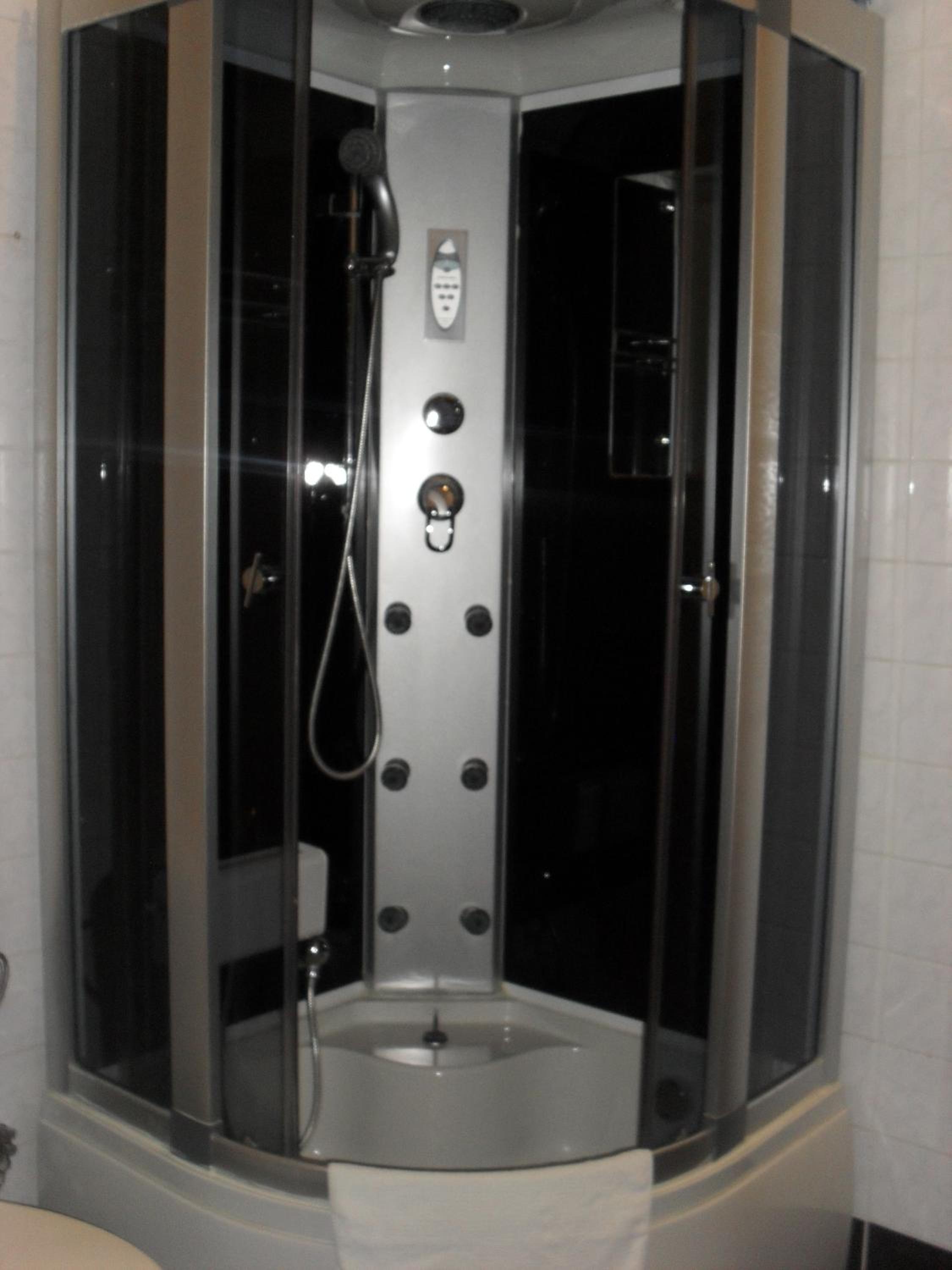 Standard Double Room - Photo 22