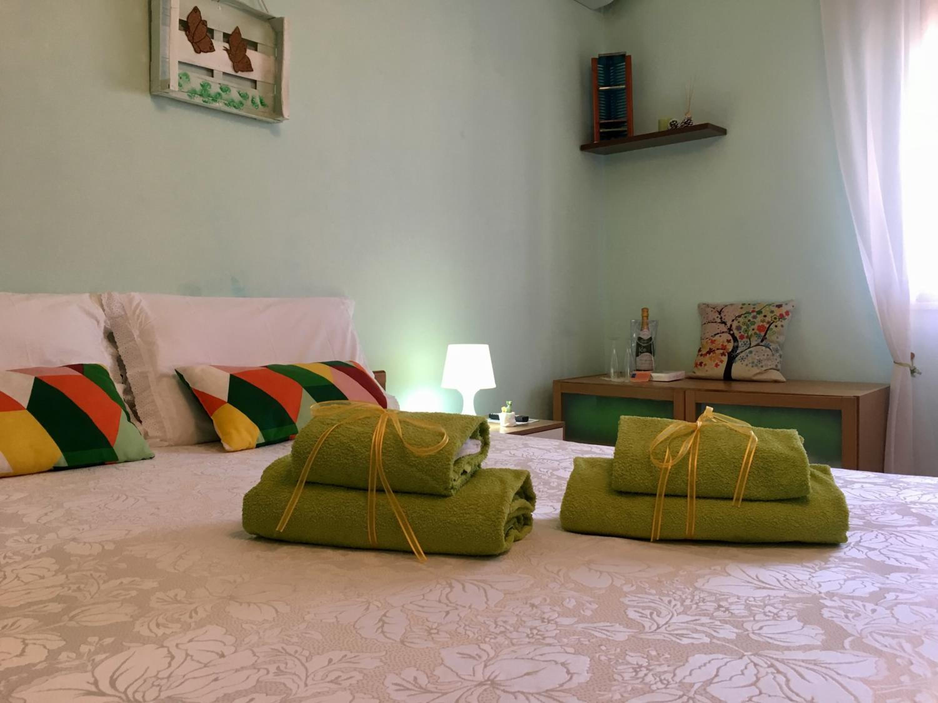 Double or Twin Room with Private Bathroom - Photo 20