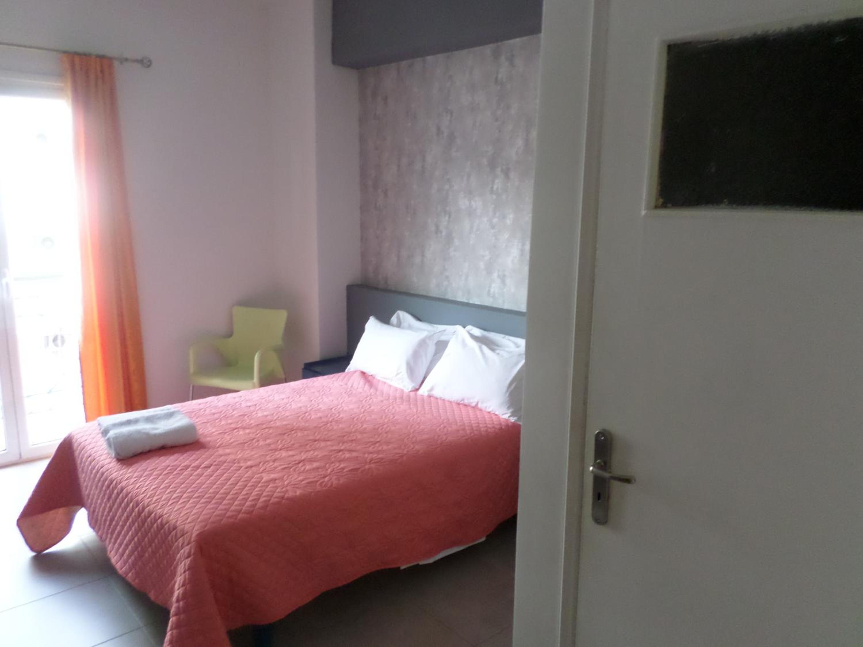 Standard Double Room photo 3