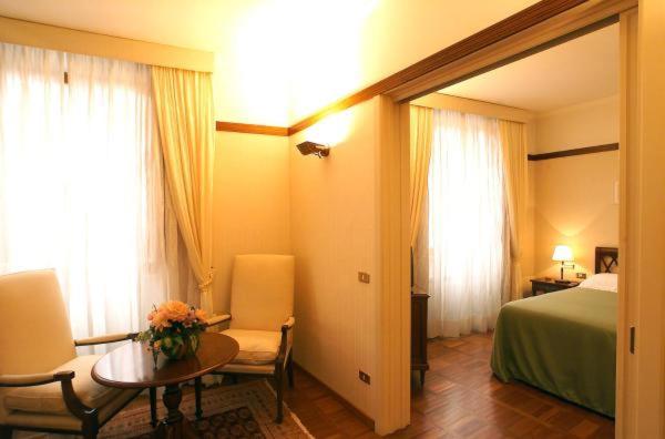 Triple Room - Photo 2