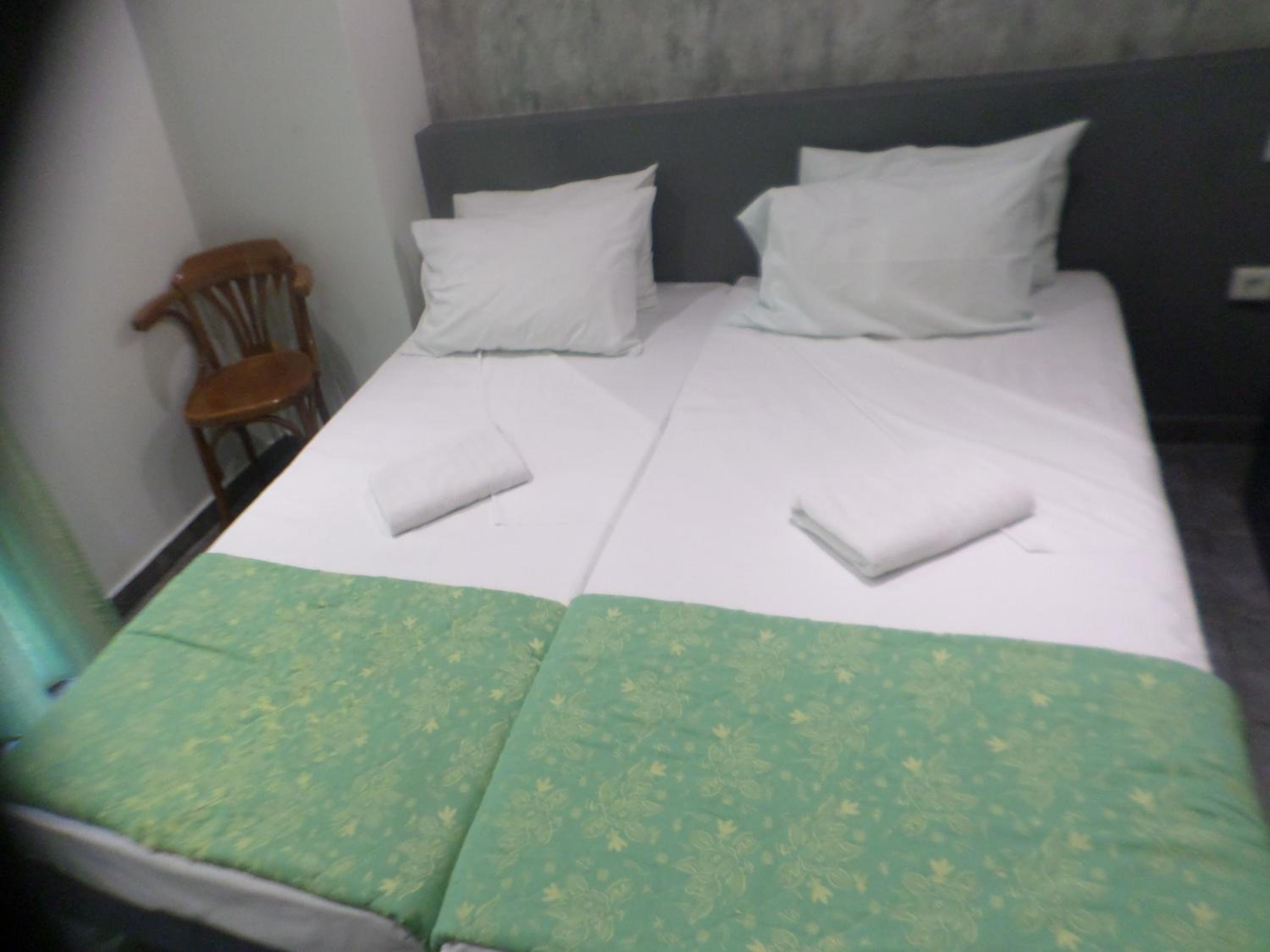 Double or Twin Room photo 3