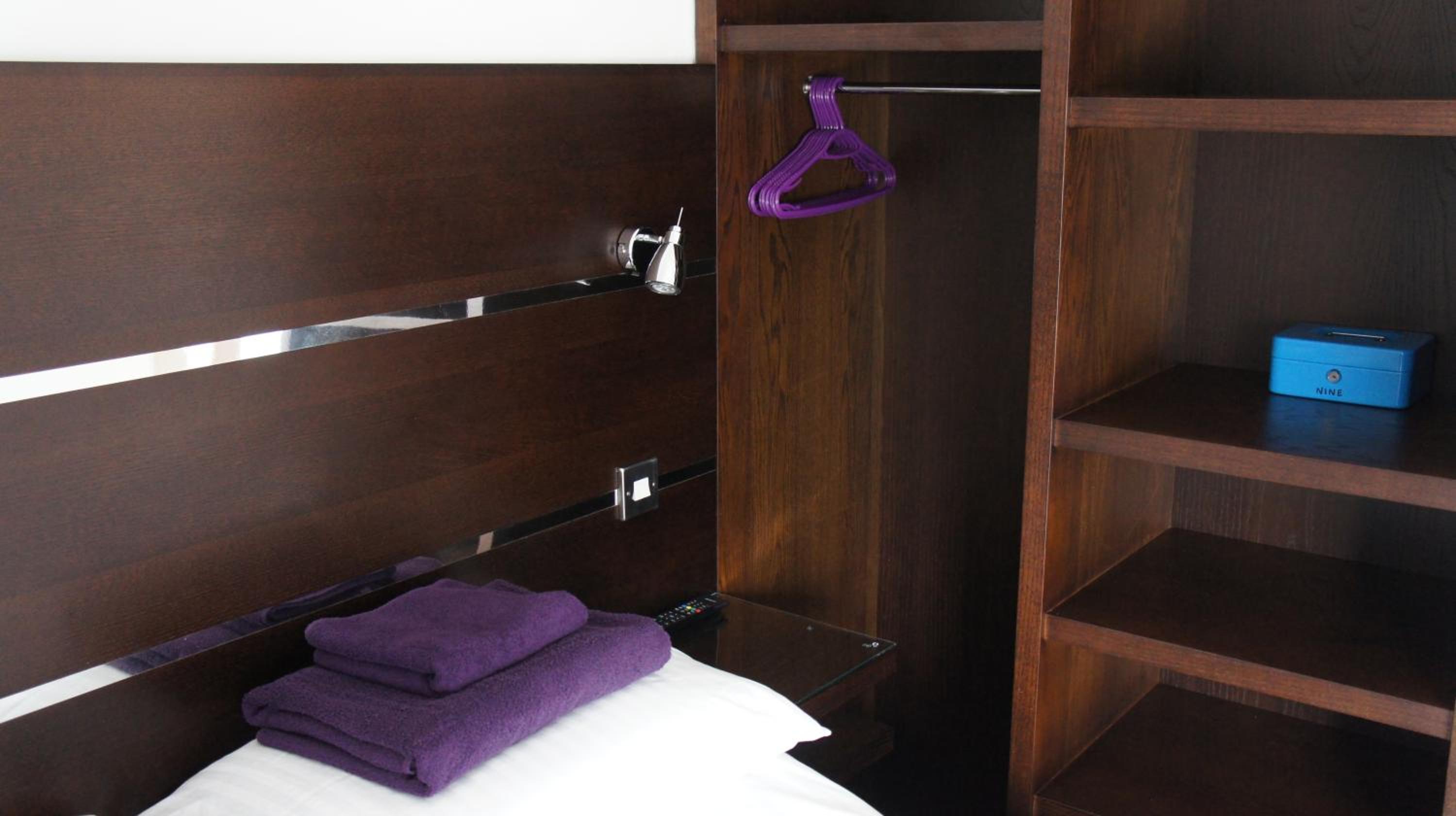 Budget Double Room - Photo 1
