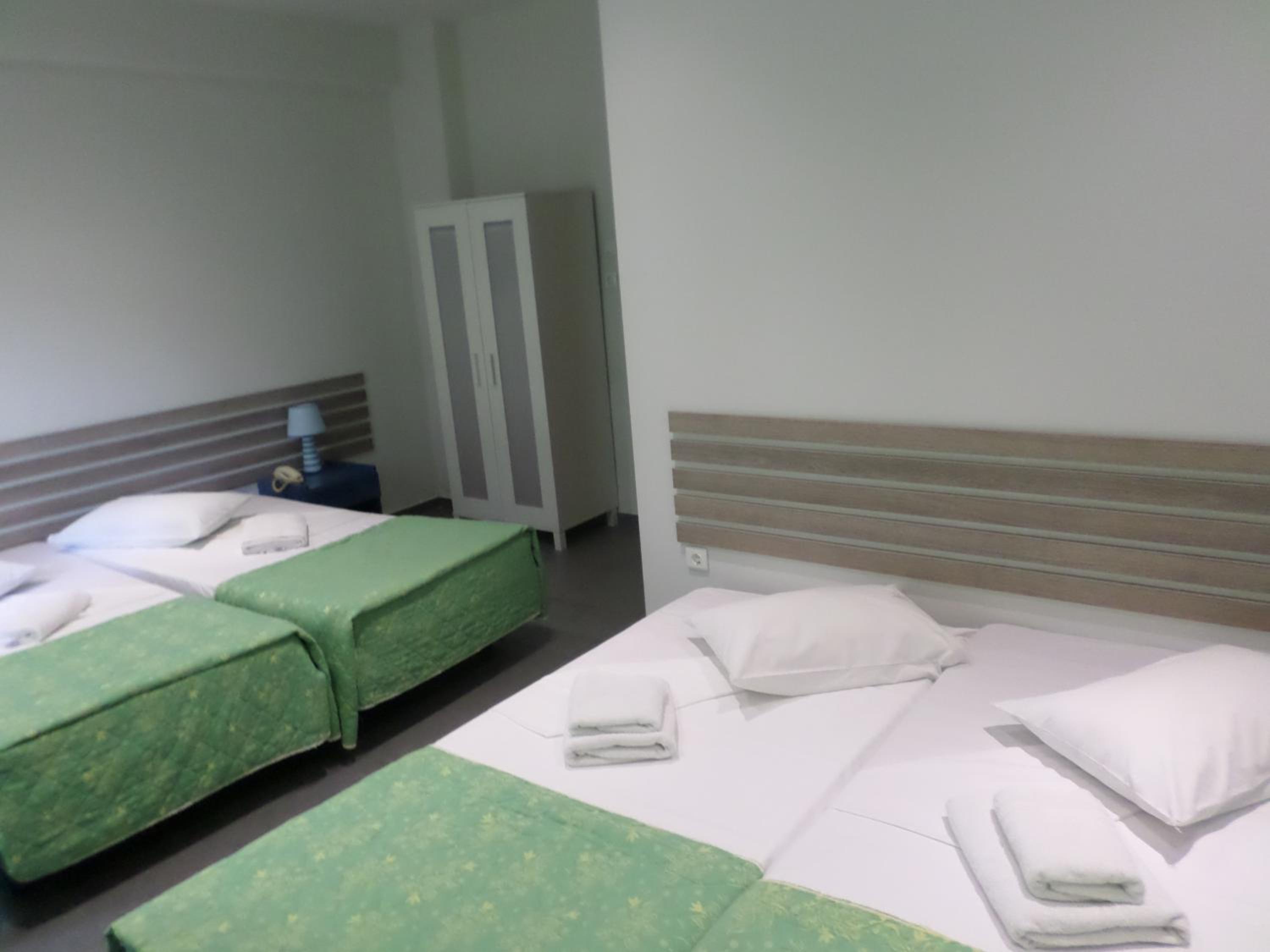 Quadruple Room photo 2