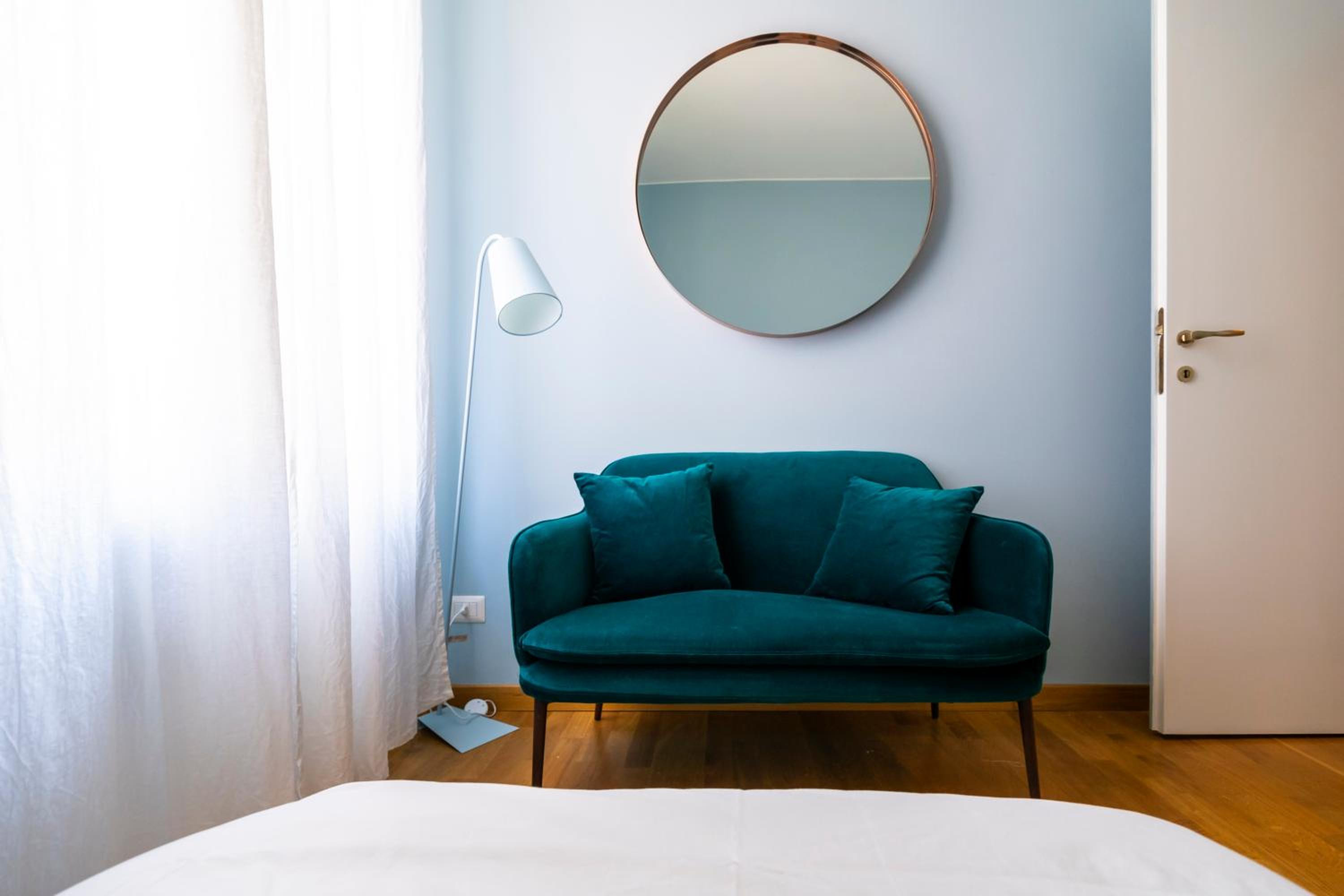 Apartment with Garden View