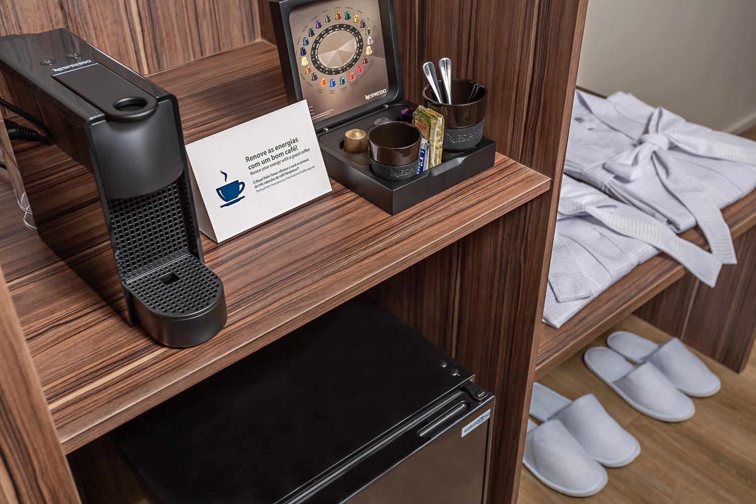 Deluxe Queen Room photo 2