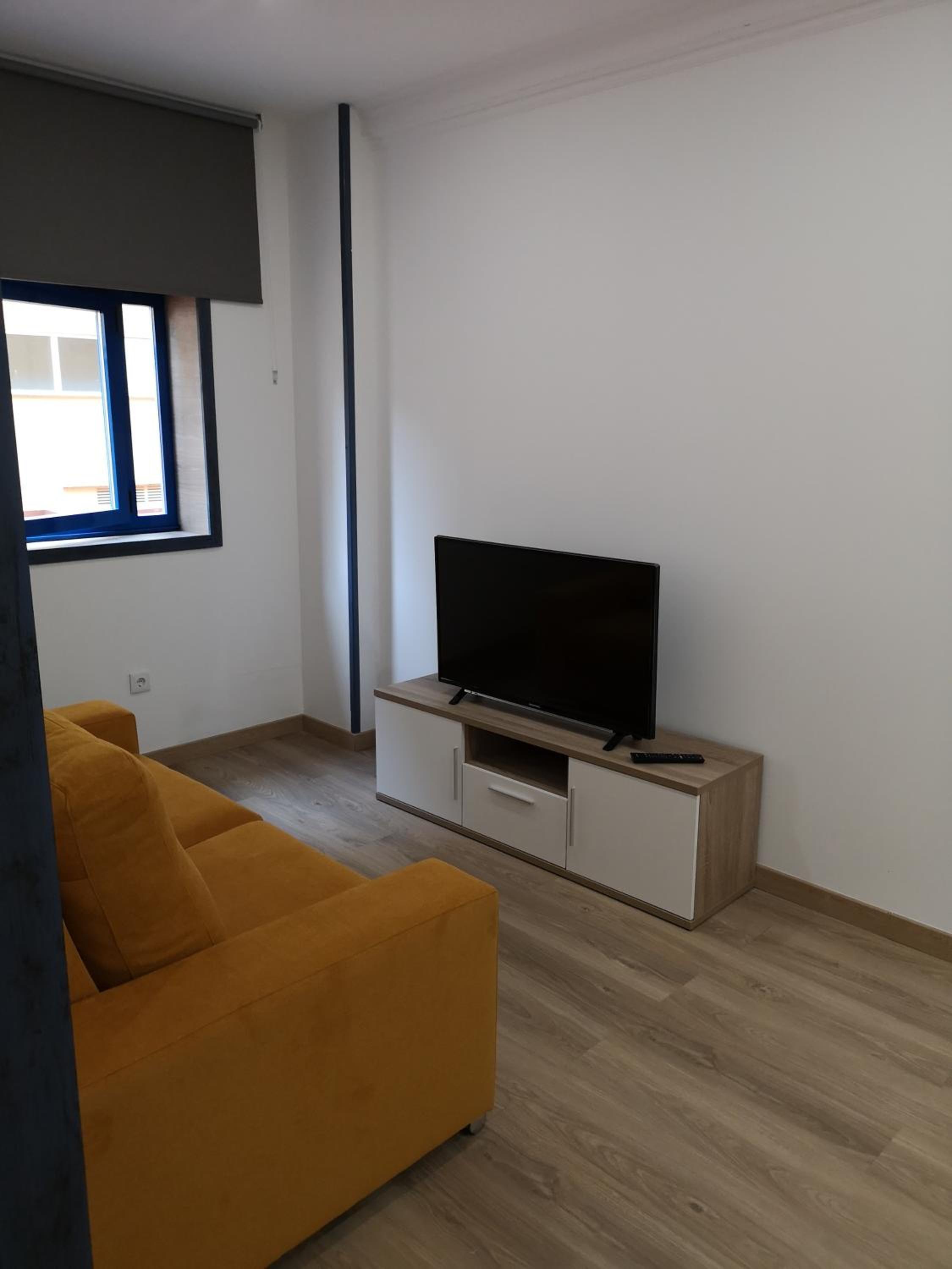 Apartment - Photo 3