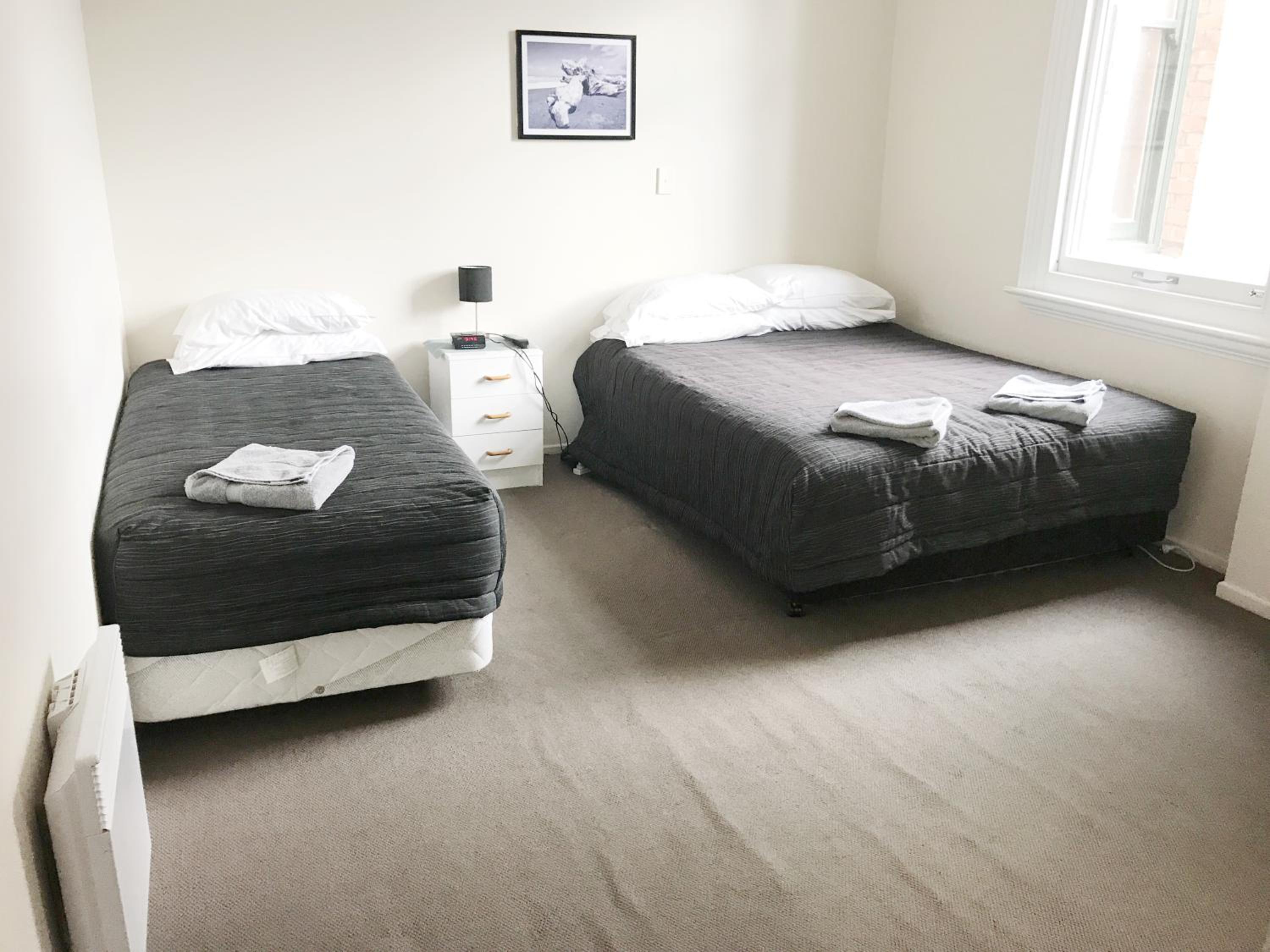 Twin Room With Bathroom photo 3