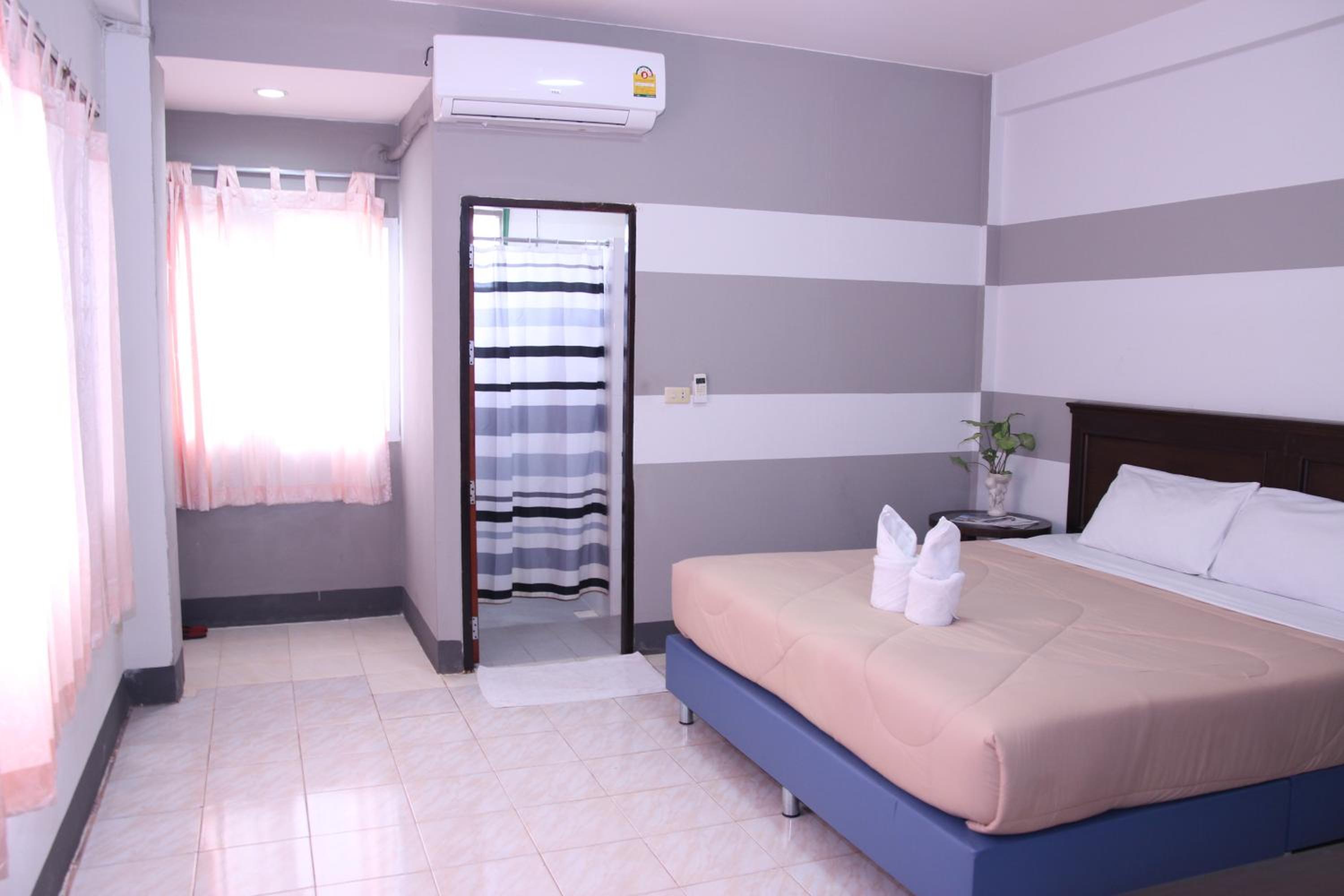 Double Room - Photo 2