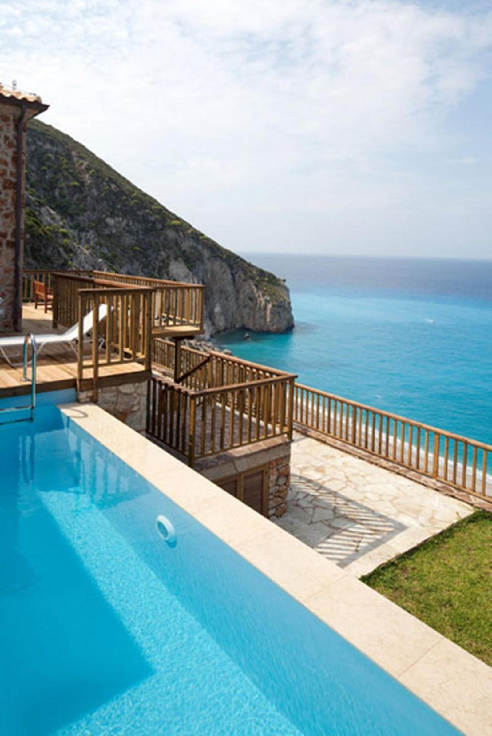 Deluxe Villa with Private Pool photo 3