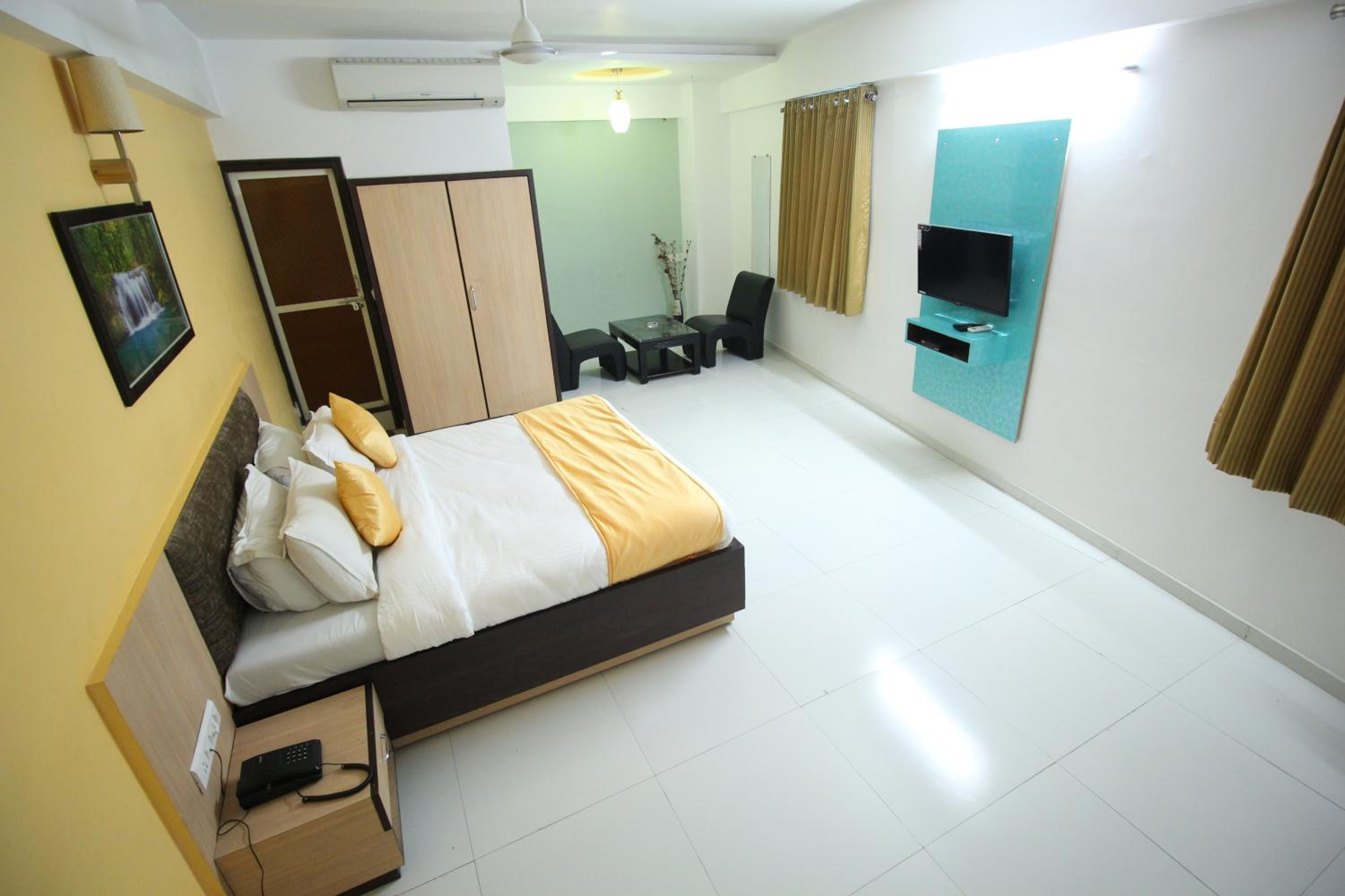 Standard Double Room - Photo 5