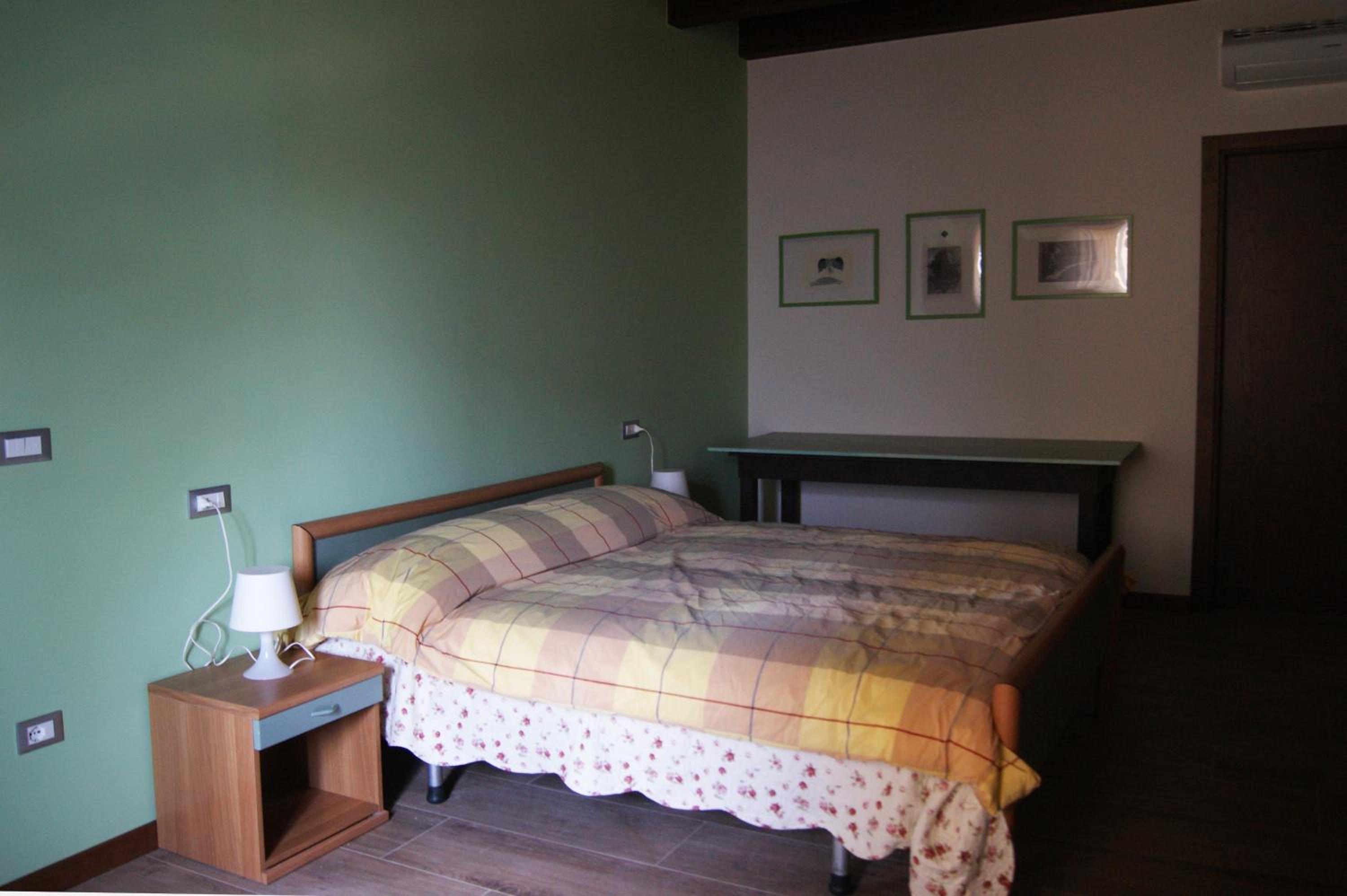 Double or Twin Room with Bathroom