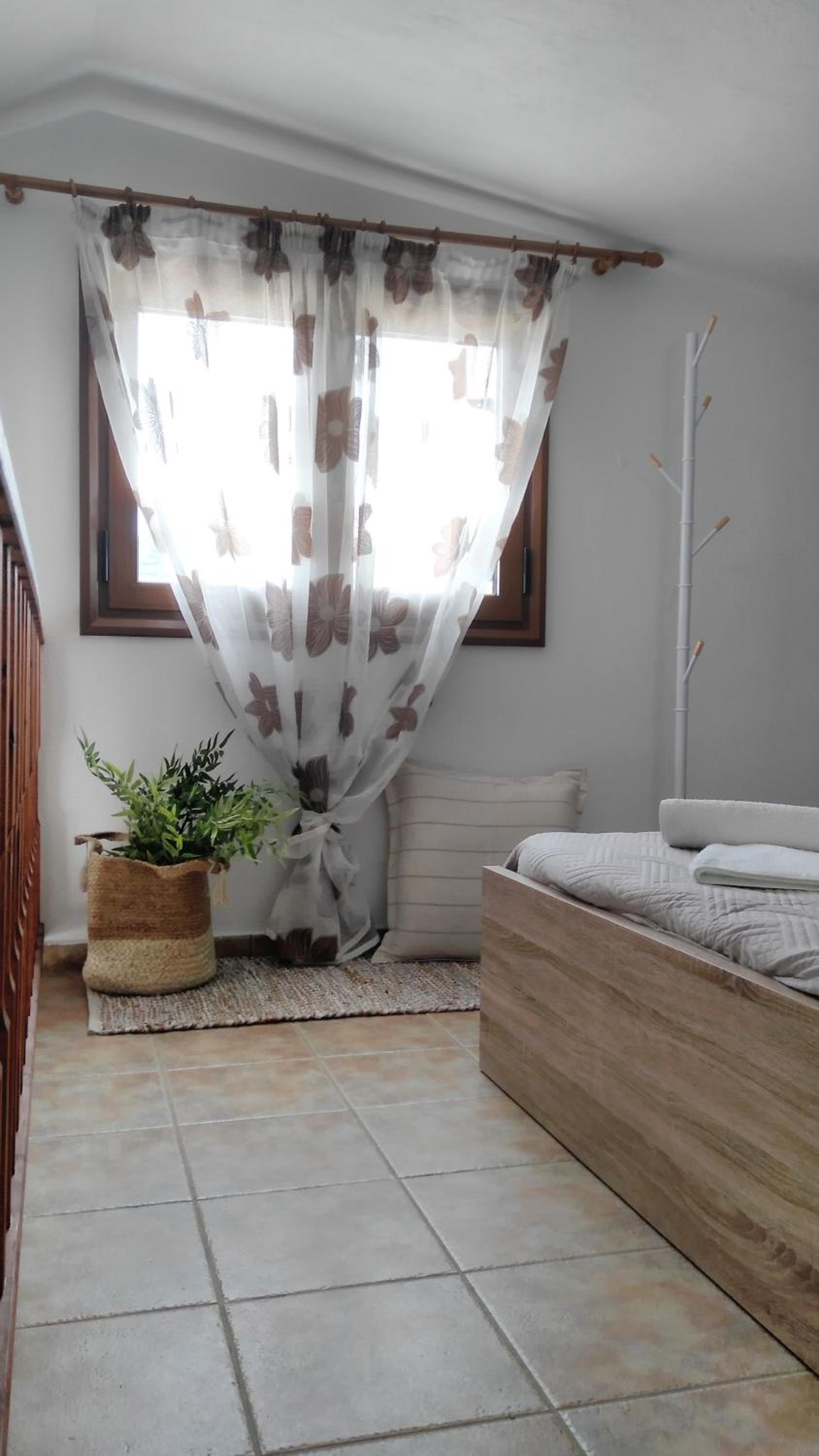 One-Bedroom Apartment with Balcony photo 3