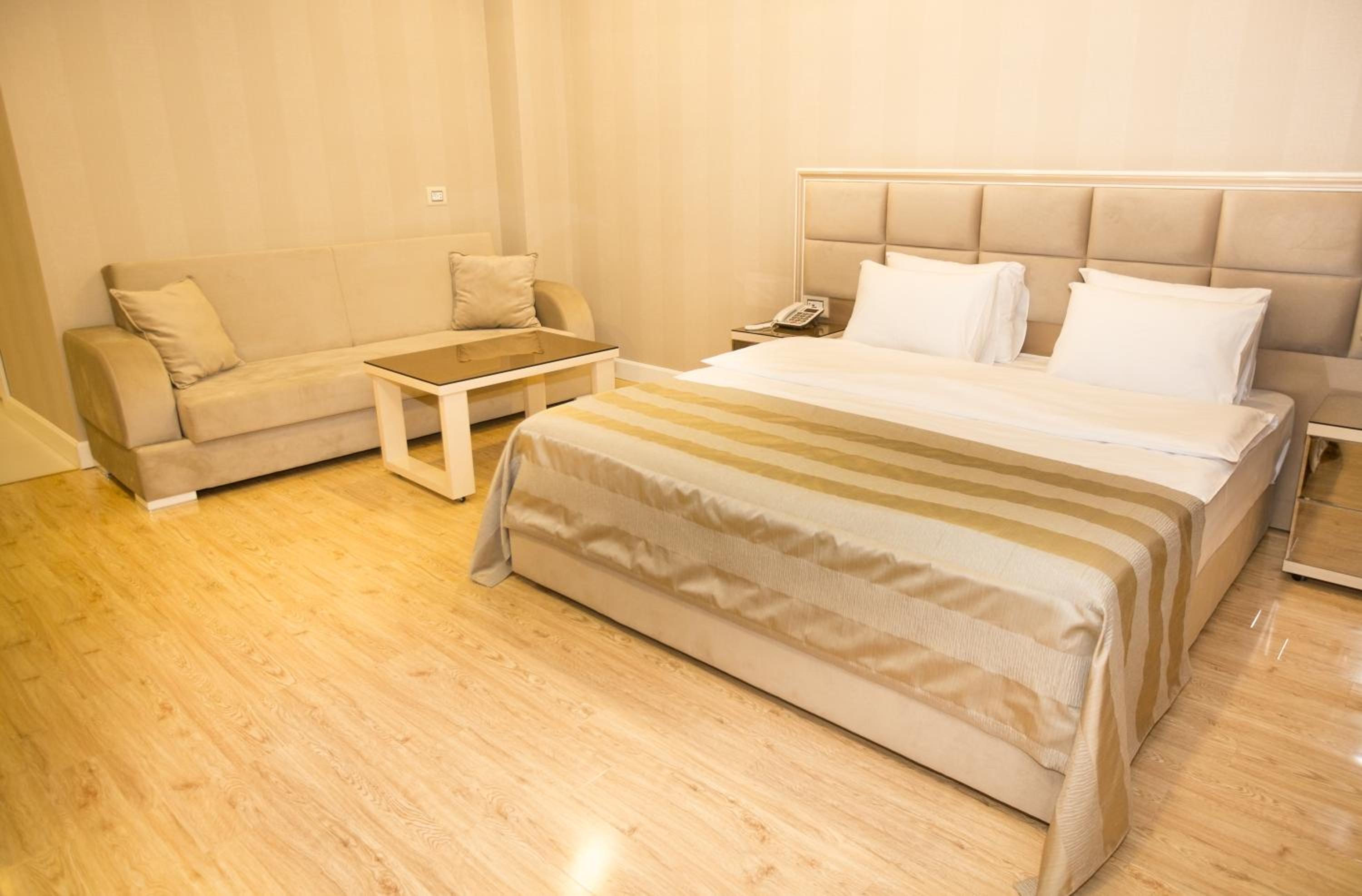 Double Room photo 3