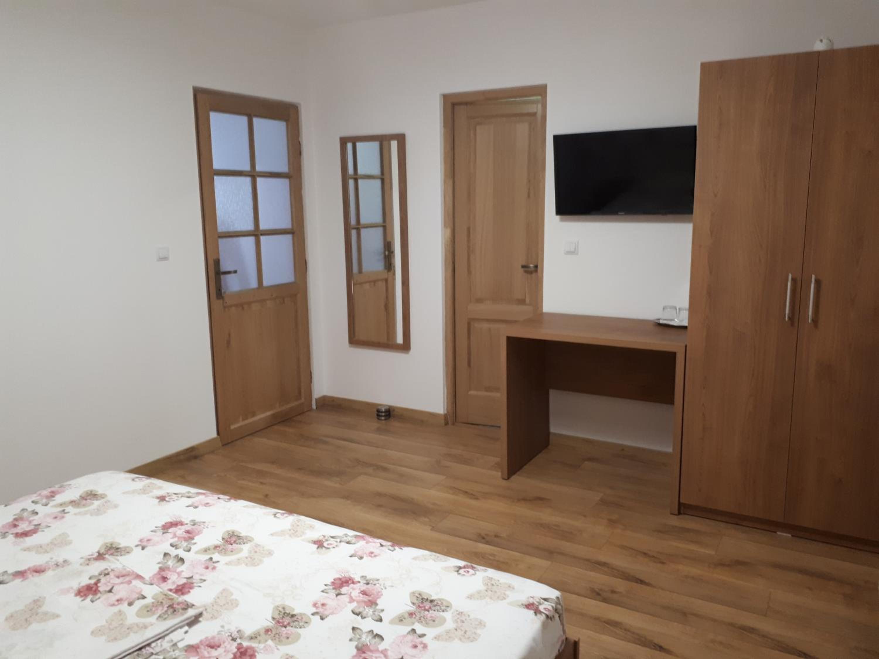 Apartment - Ground Floor photo 1