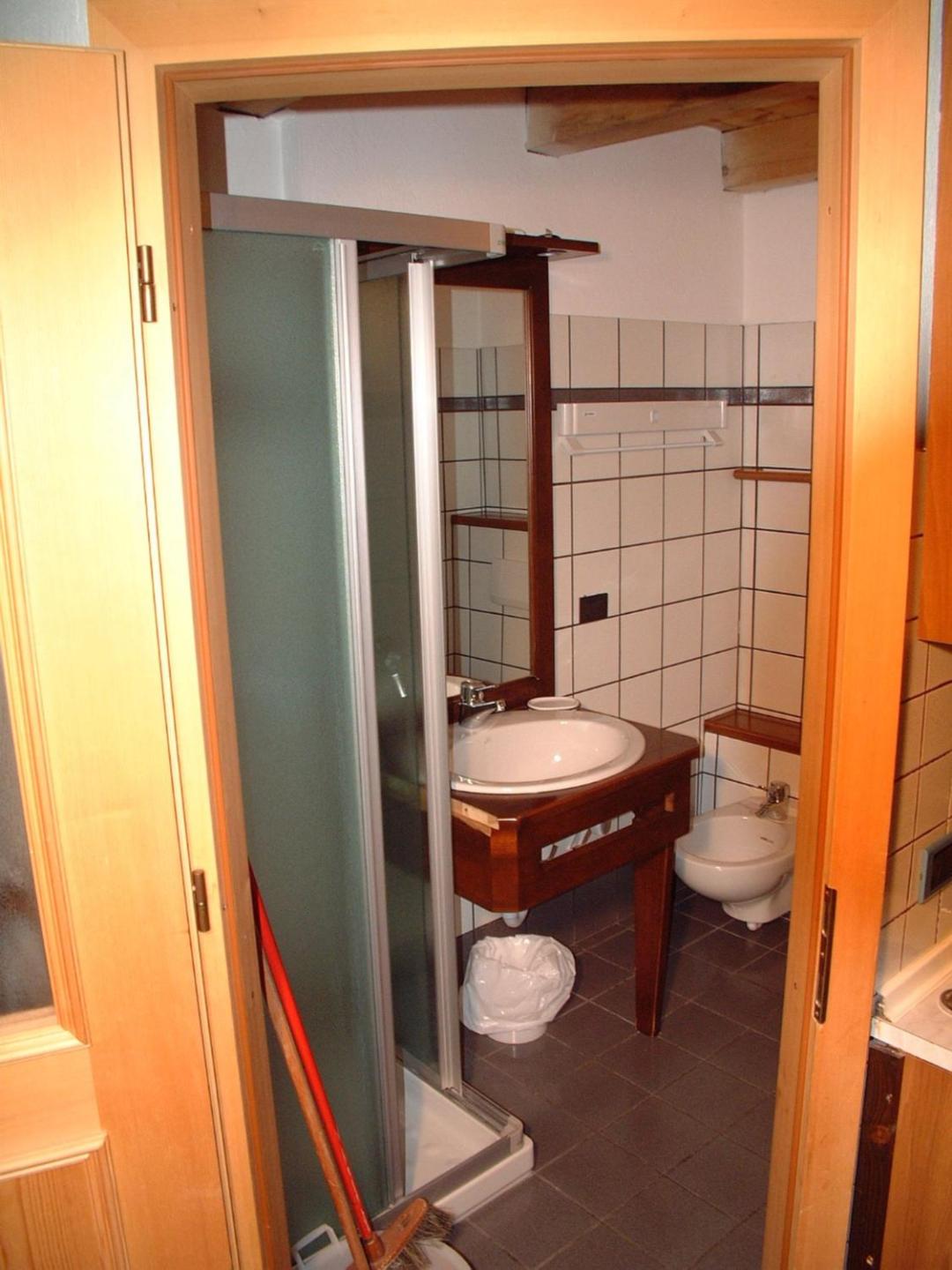 Studio Apartment photo 2