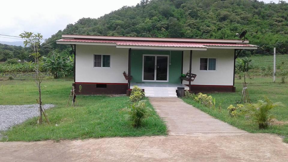 Family Bungalow photo 2