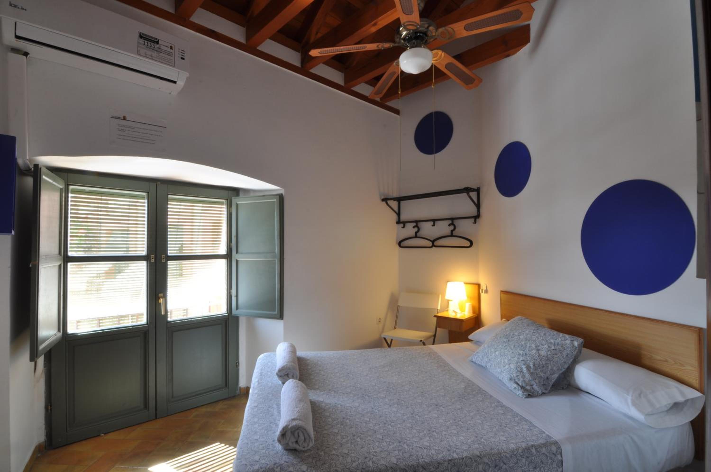 Double or Twin Room - Photo 18