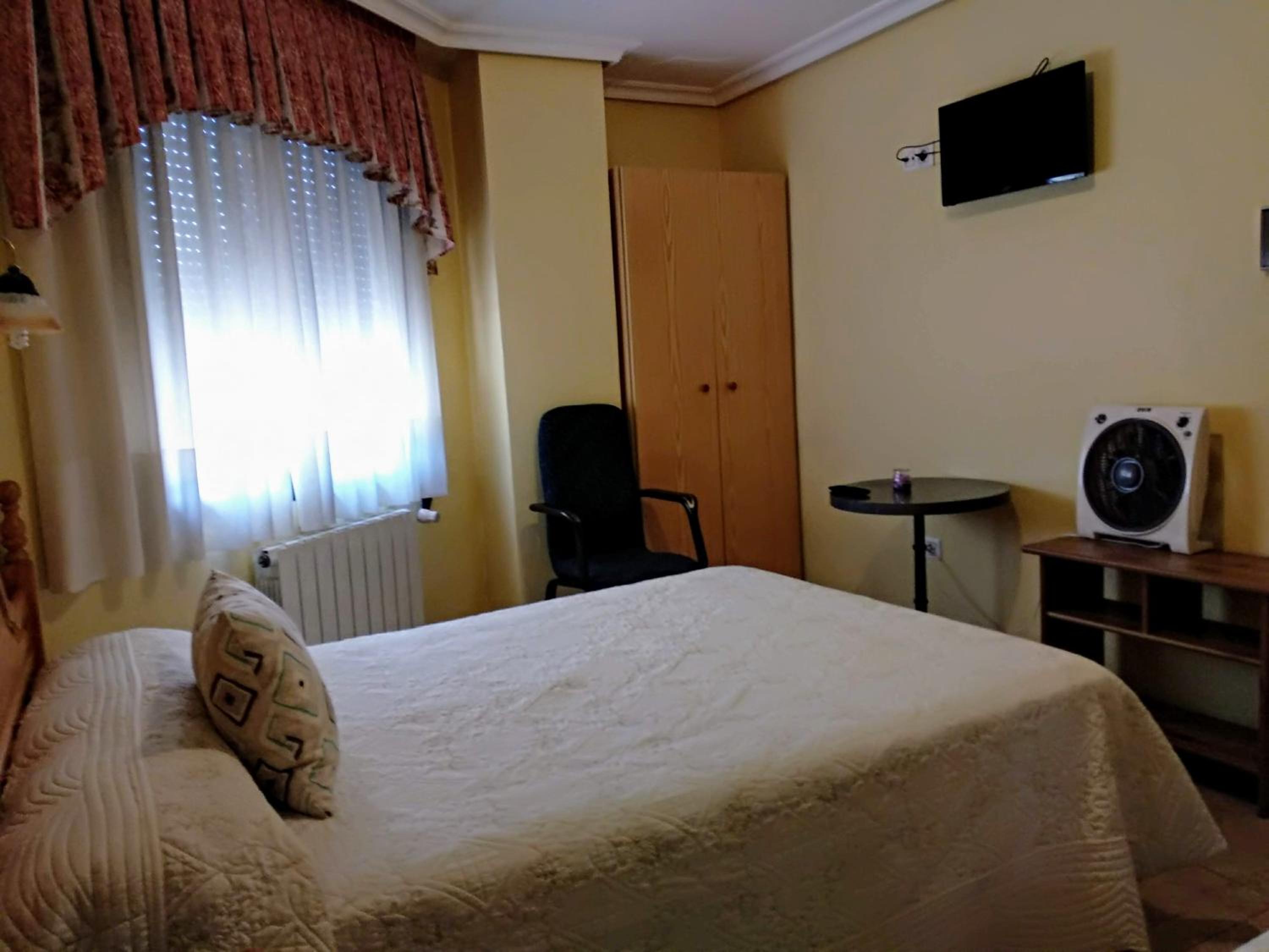 Triple Room with Mountain View photo 2