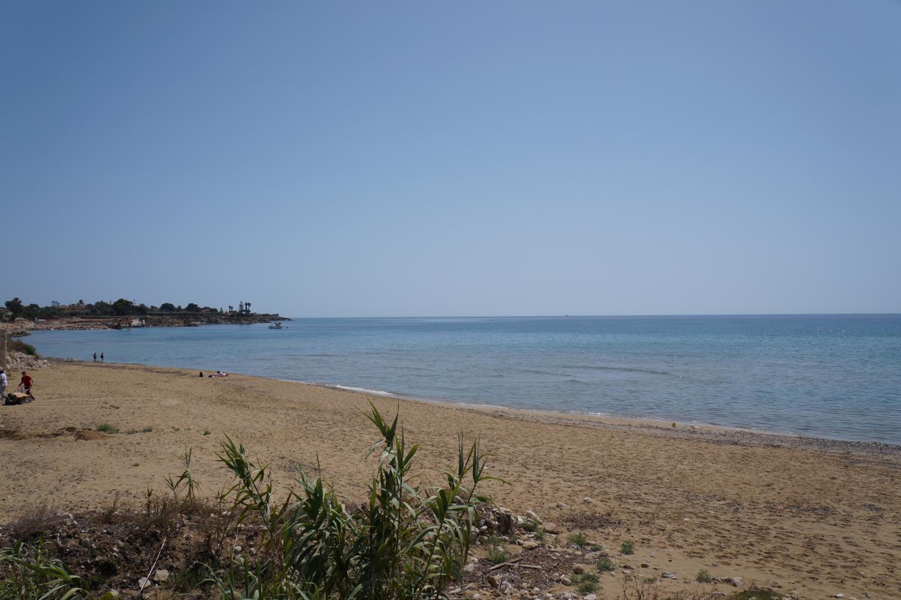 Villa with Sea View - Photo 16