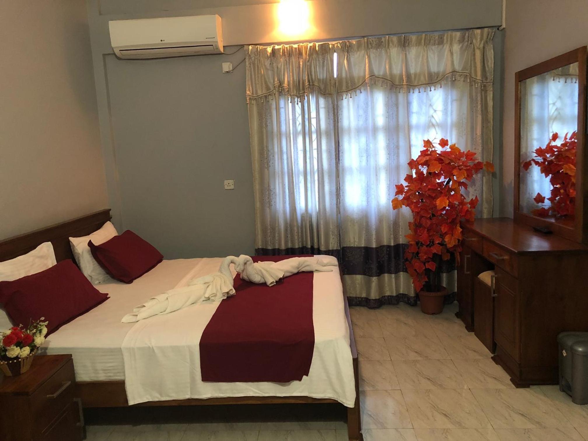 Deluxe Double Room photo 2