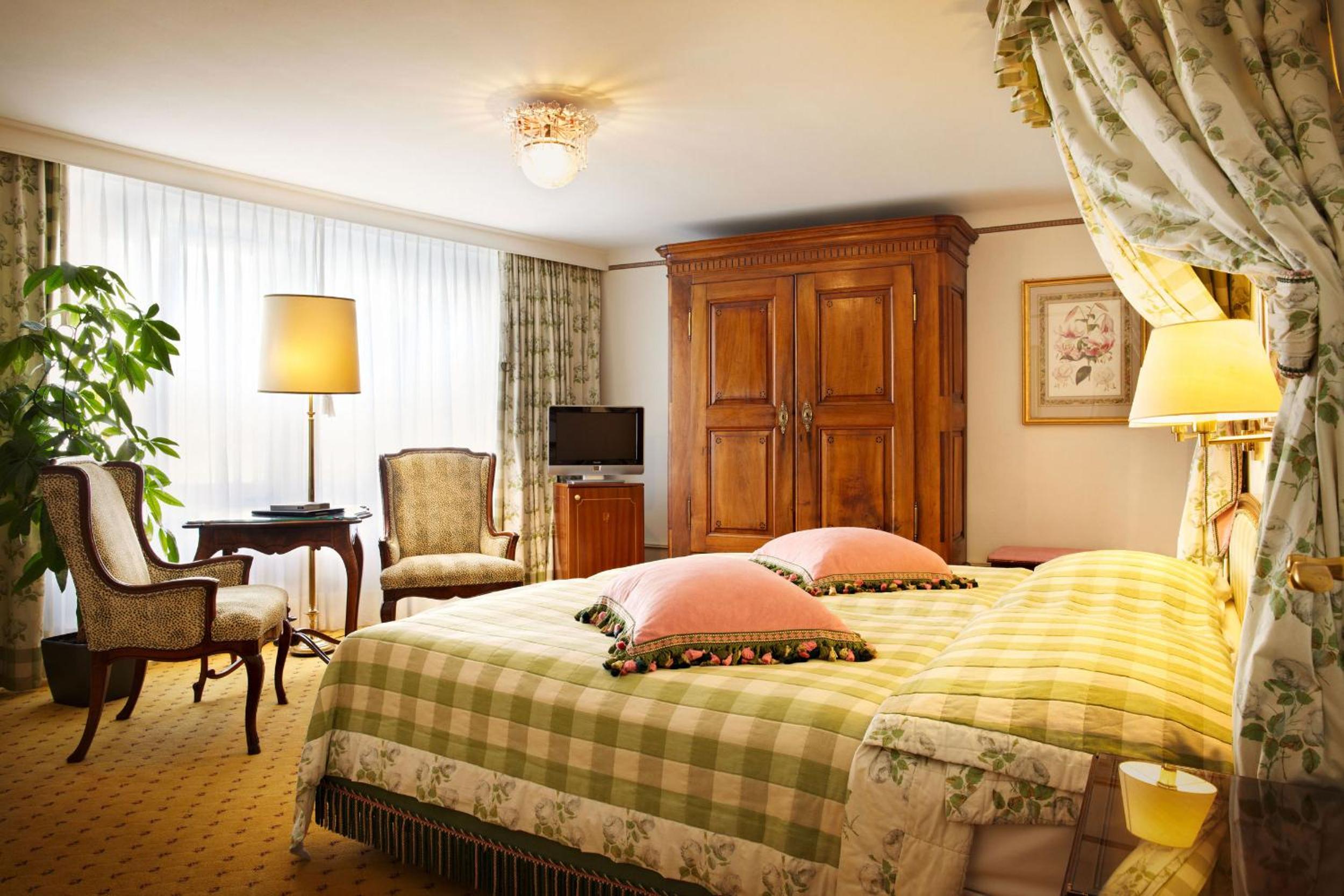Superior Double or Twin Room - Photo 6