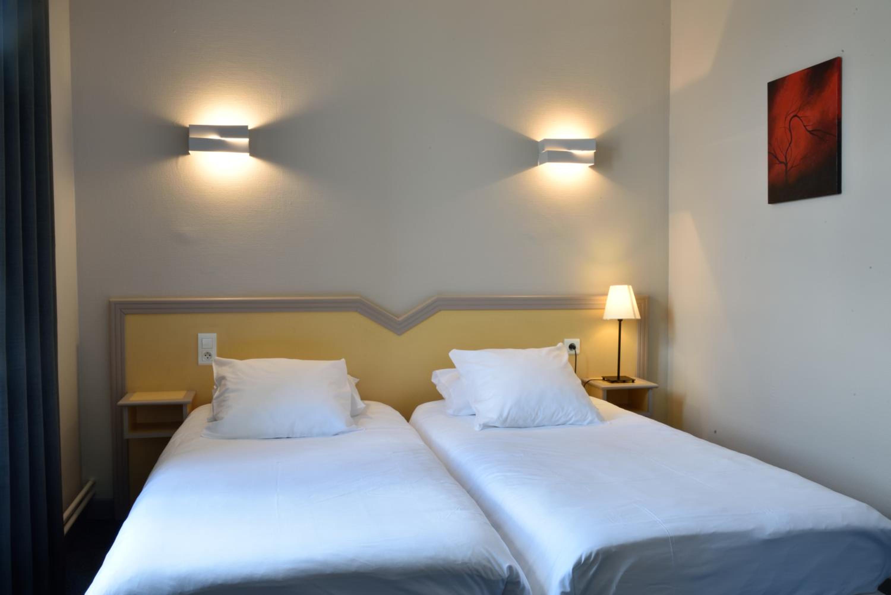 Standard Twin Room photo 1