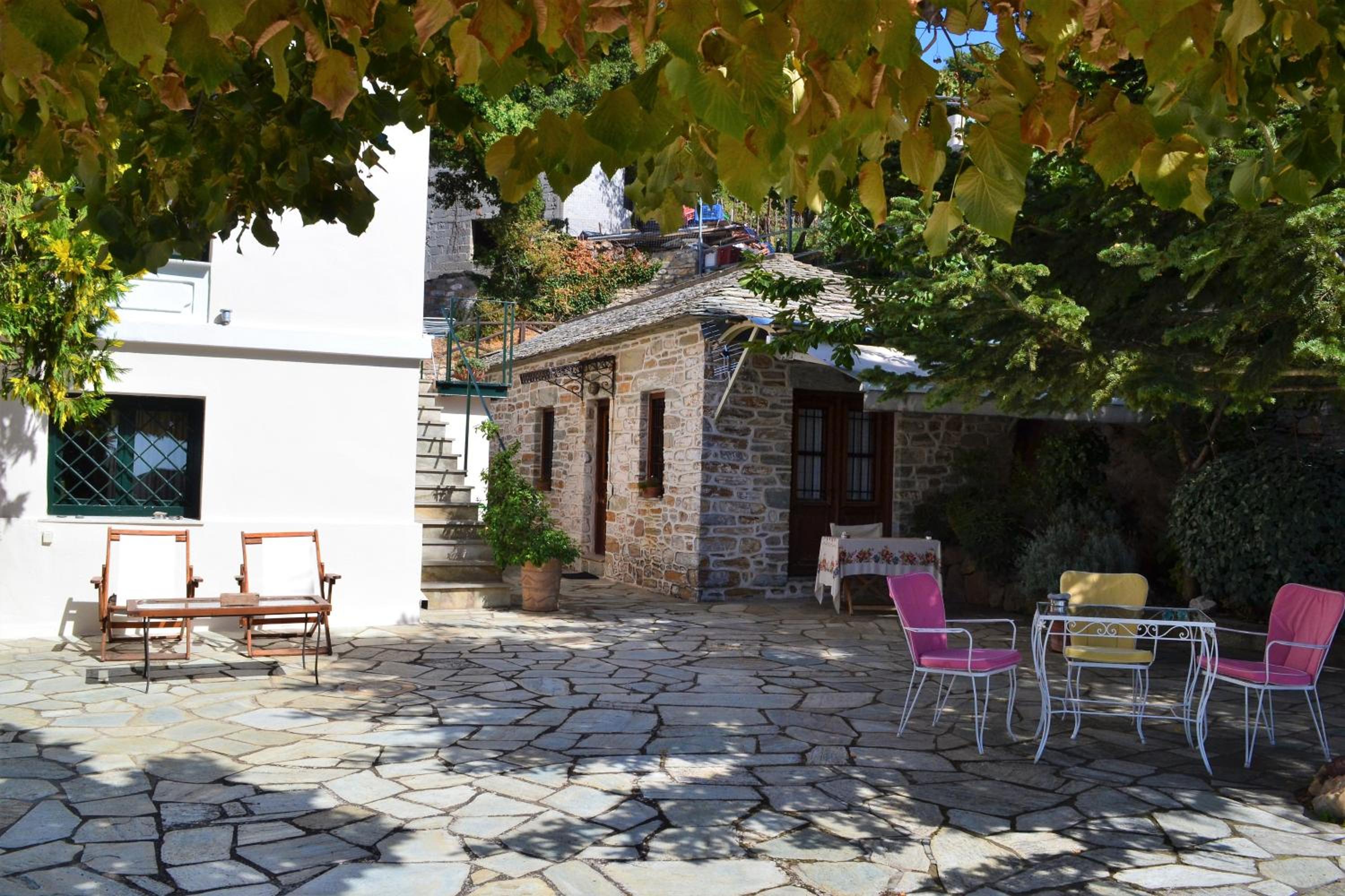 Double Room with Garden View photo 2