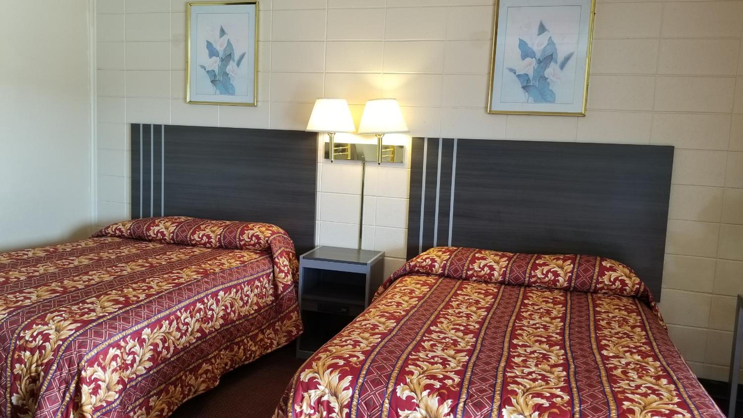 Double Room With Two Double Beds - Smoking - Photo 3