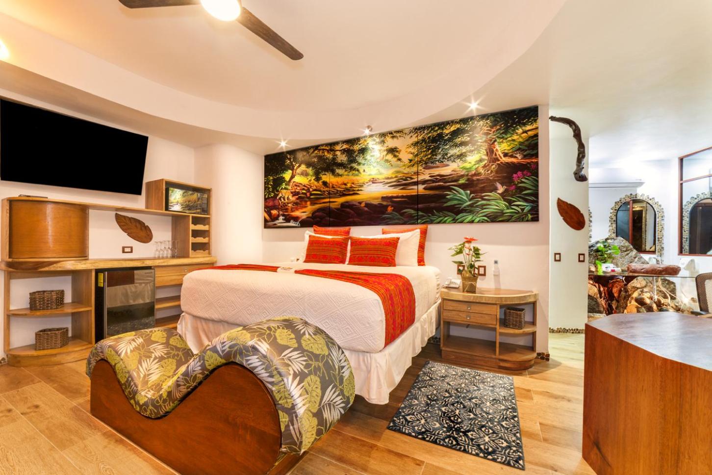 Jungle Love Nest - Photo 1