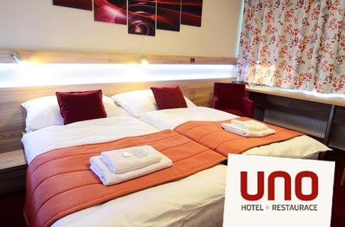 Double Room - Photo 6