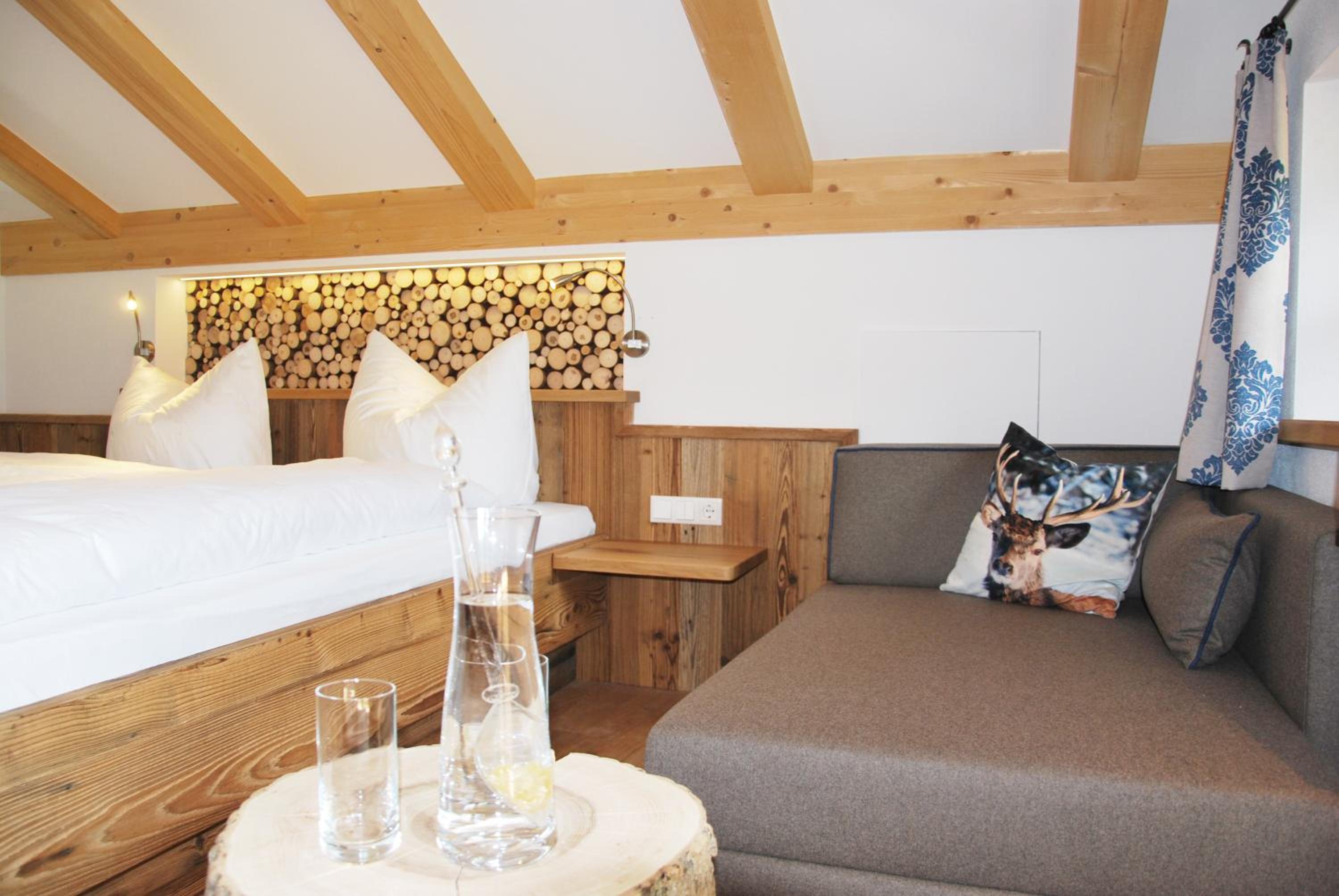 Double Room with Balcony photo 2