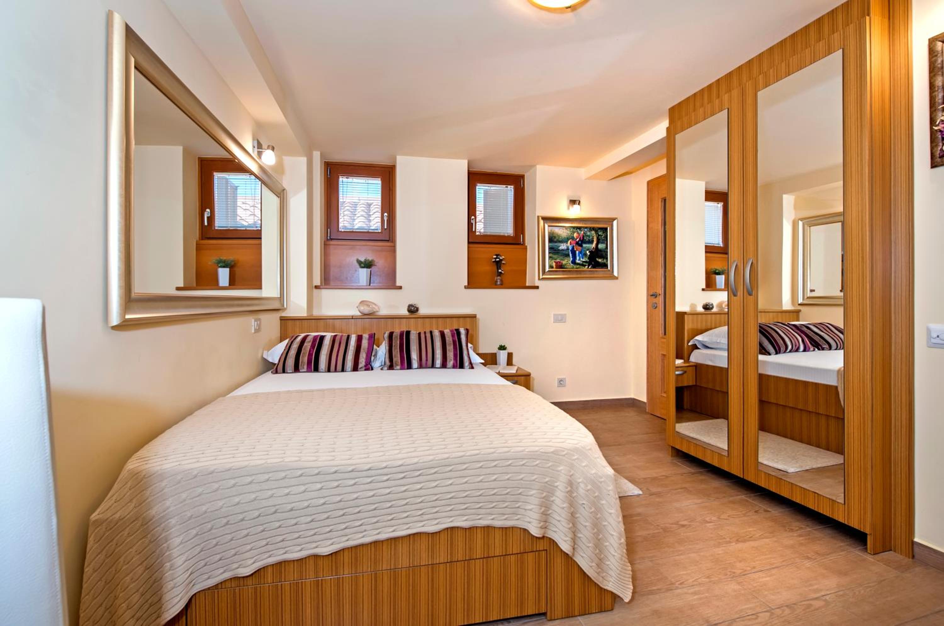 Double Room - Second Floor - Photo 5