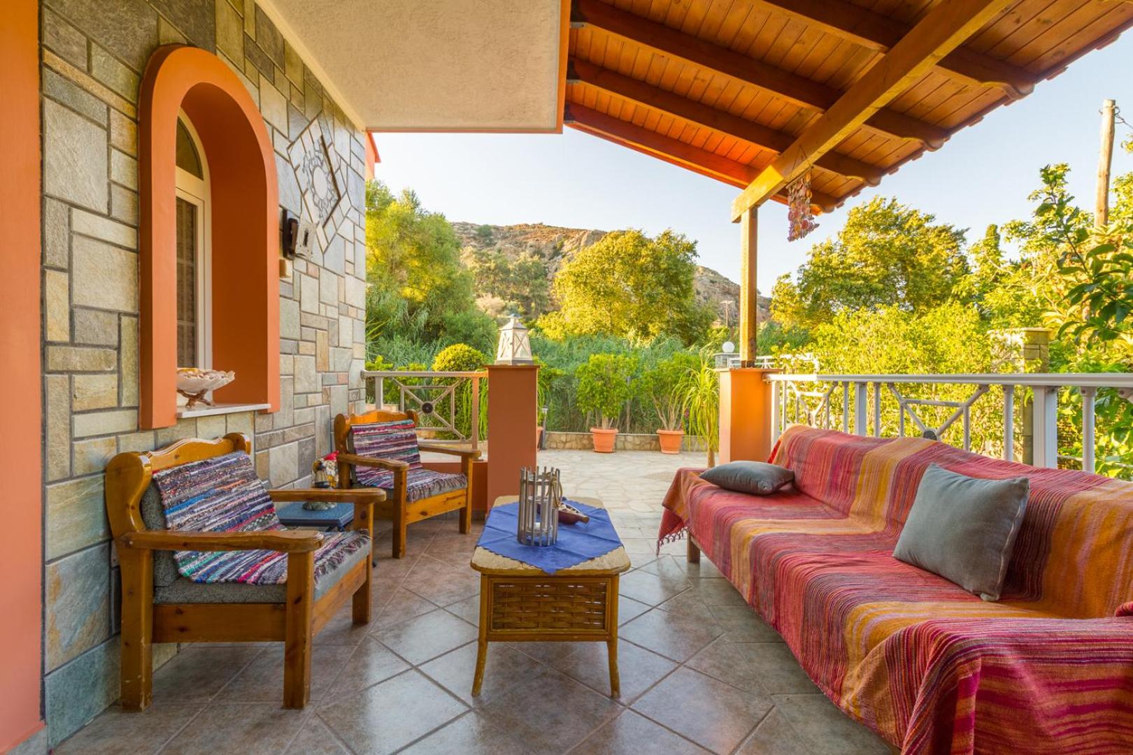 Villa photo 2