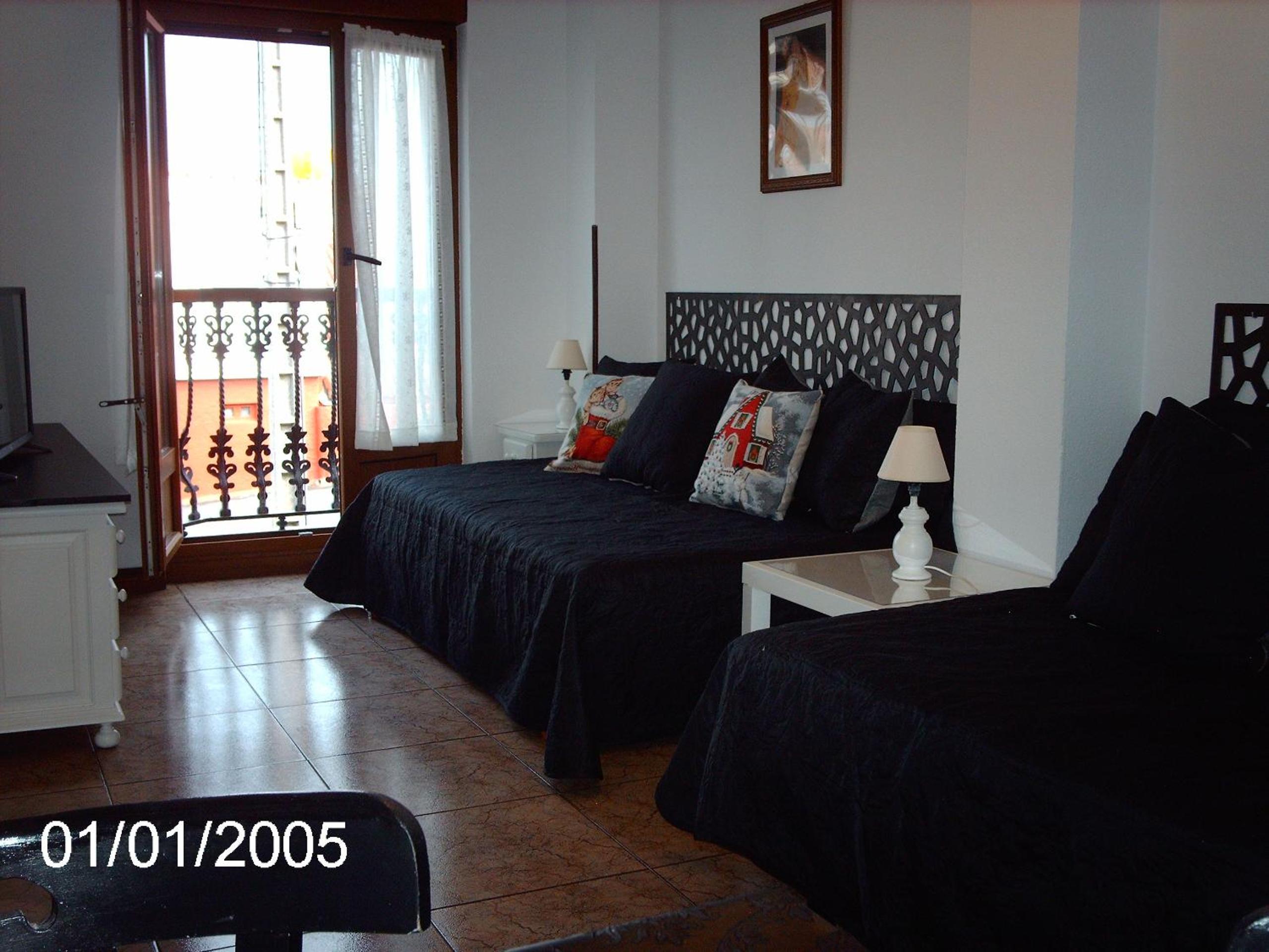 Apartamento con Balcón