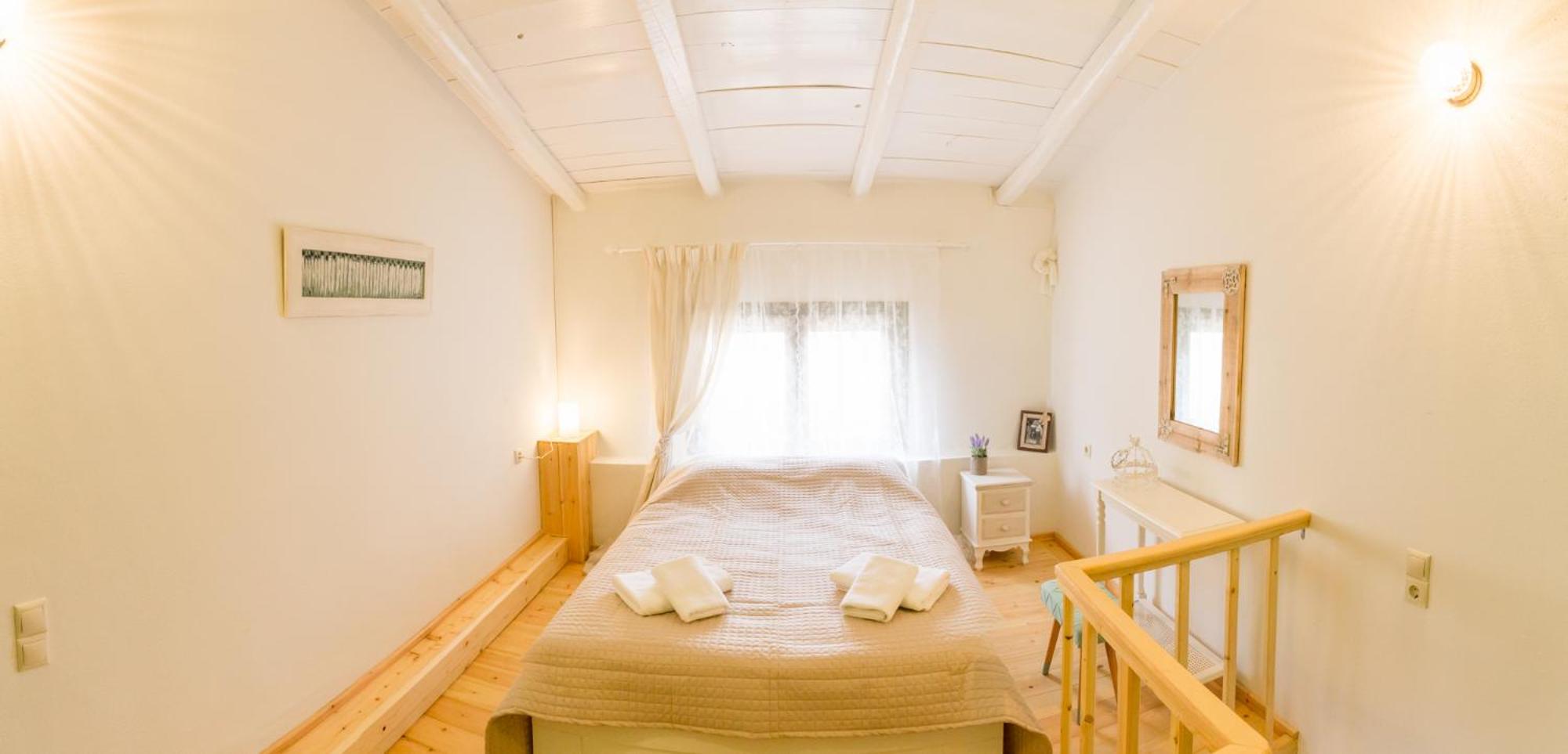 Maisonette photo 1