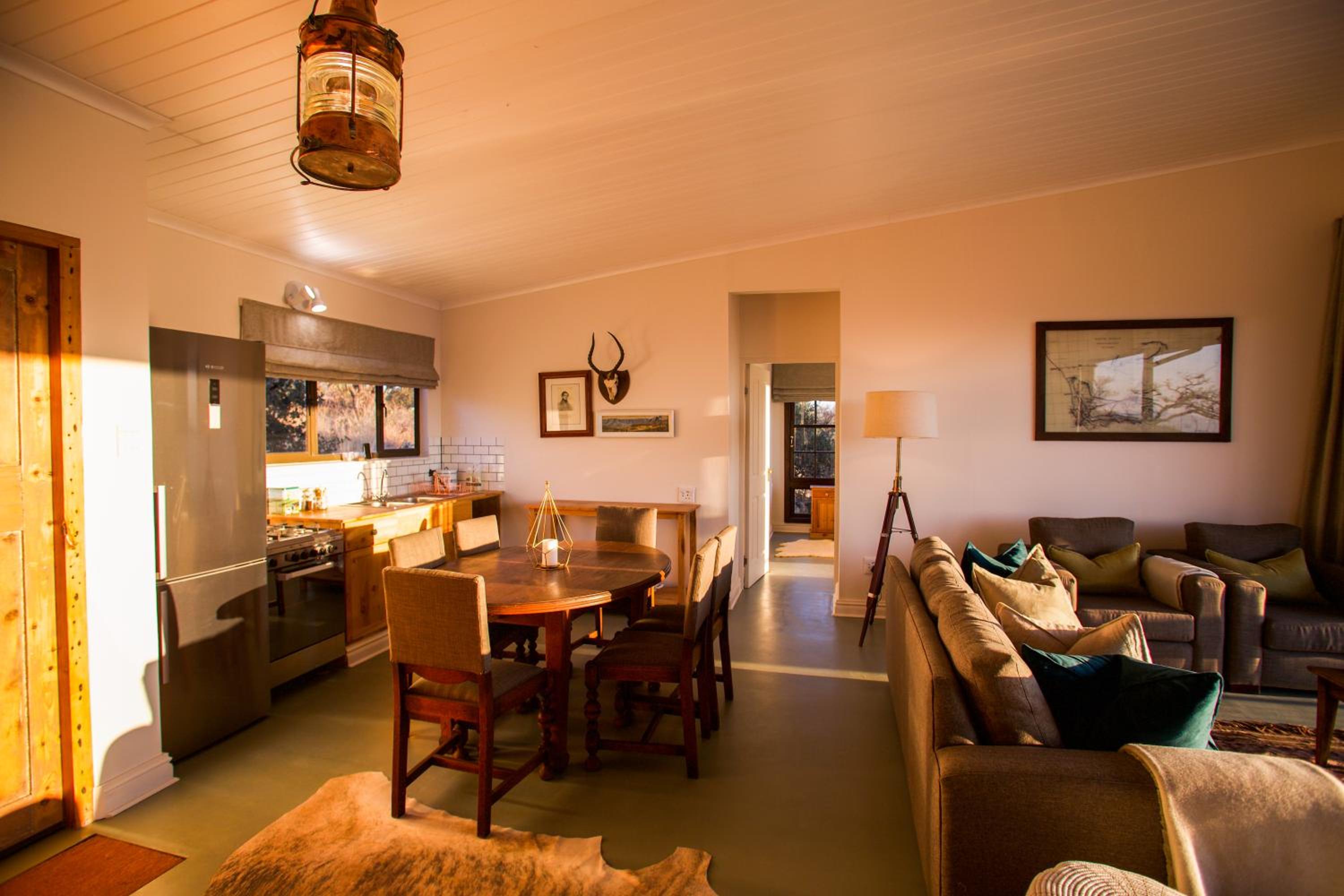 Family Suite - Burchells Family Cottage - Photo 3
