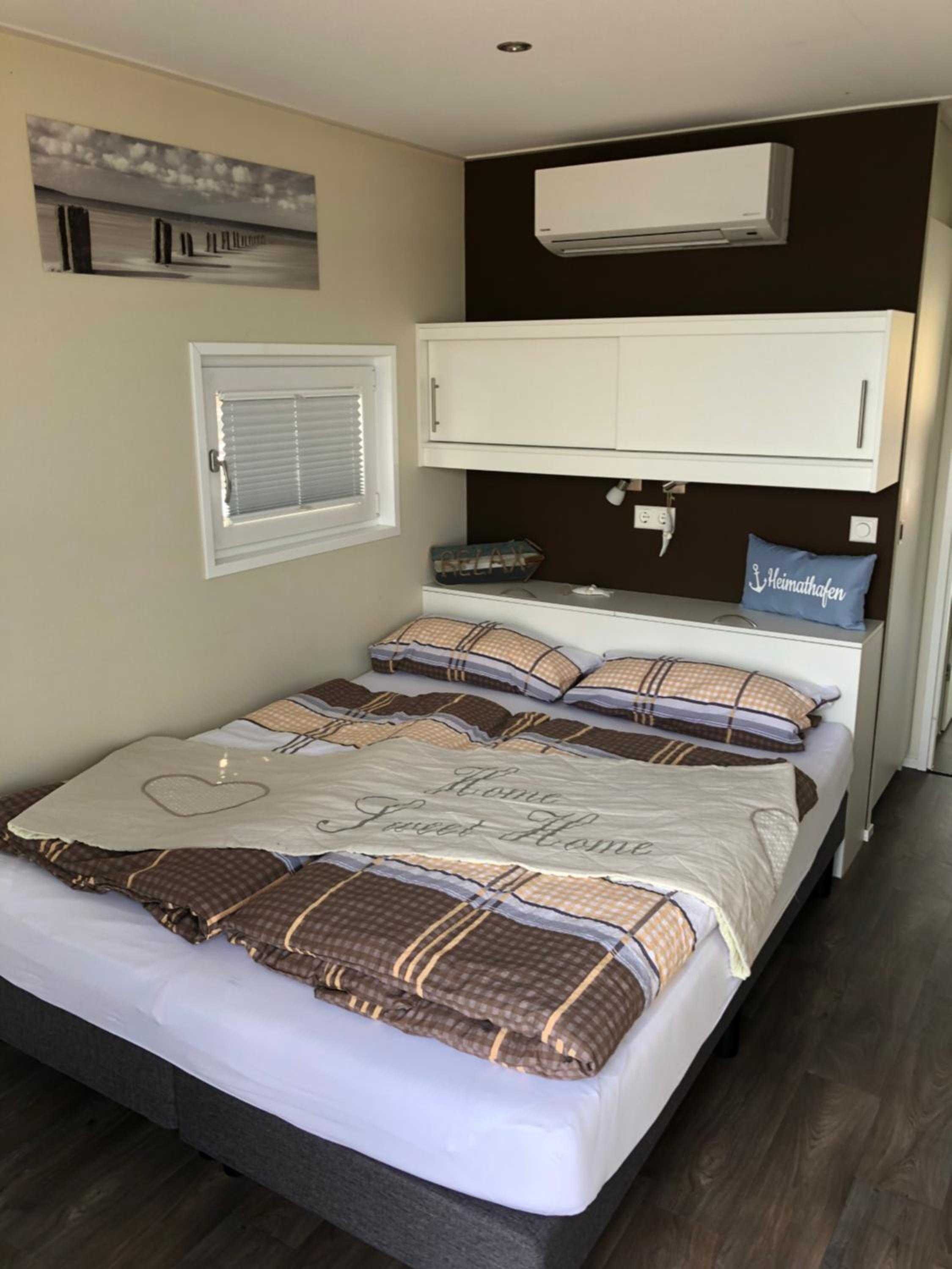 Two-Bedroom House - Photo 20