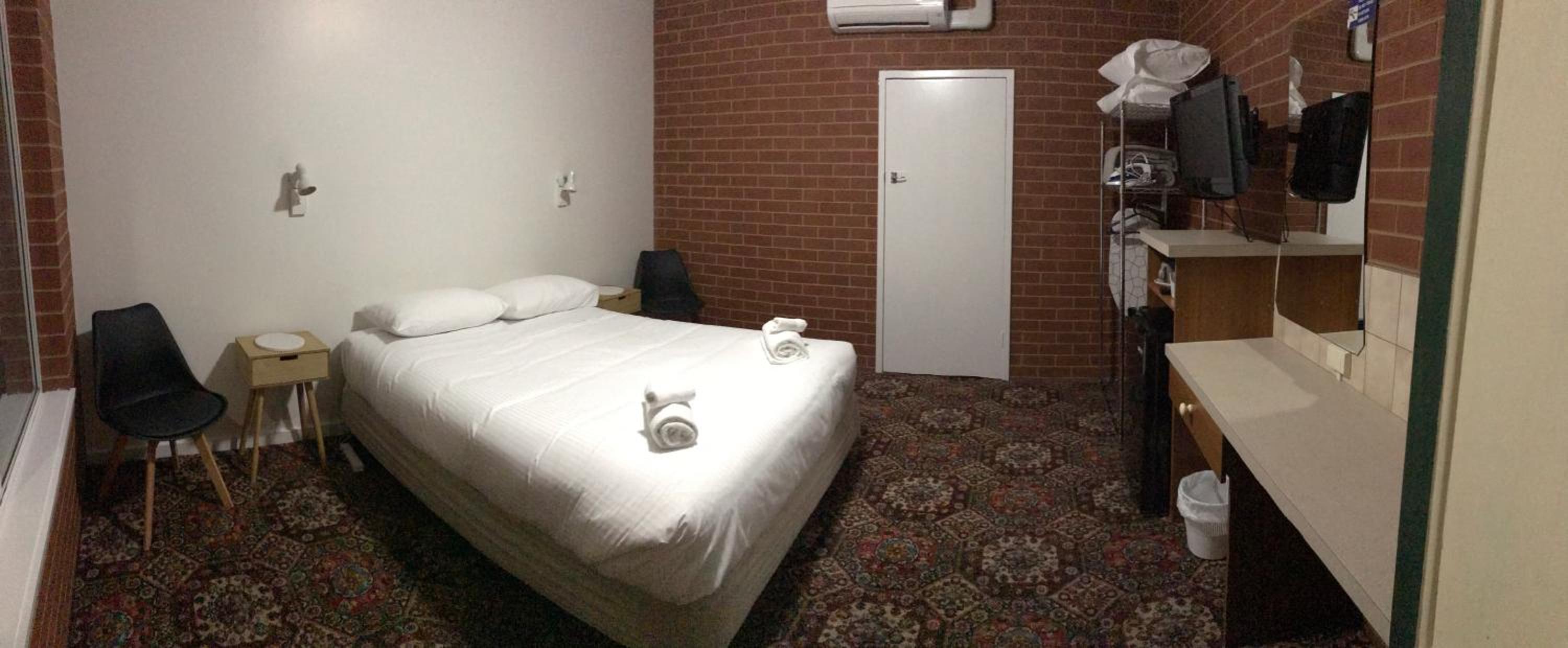 Queen Room