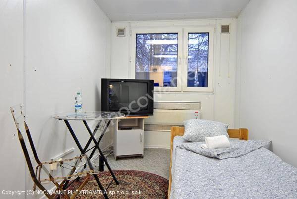 Standard Single Room with Shared Bathroom