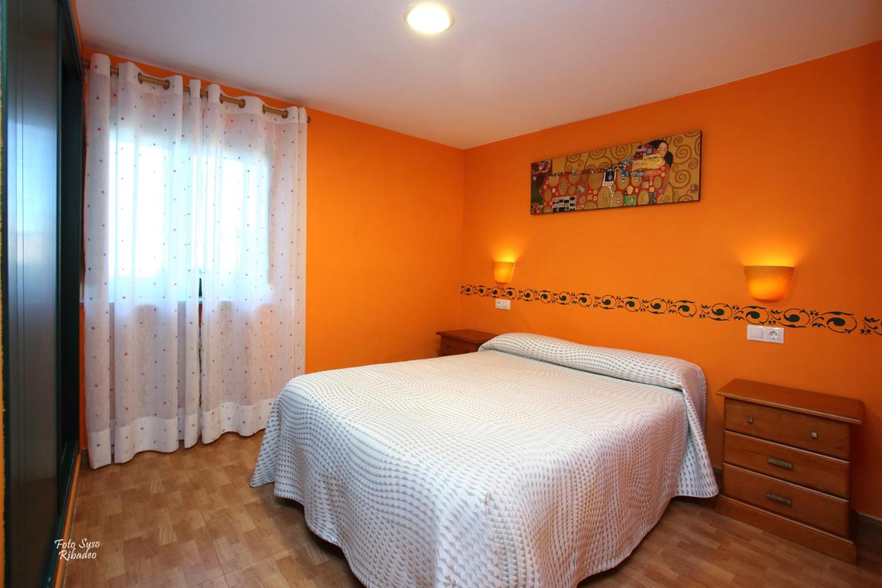 Apartamento de tres habitaciones - Planta Baja