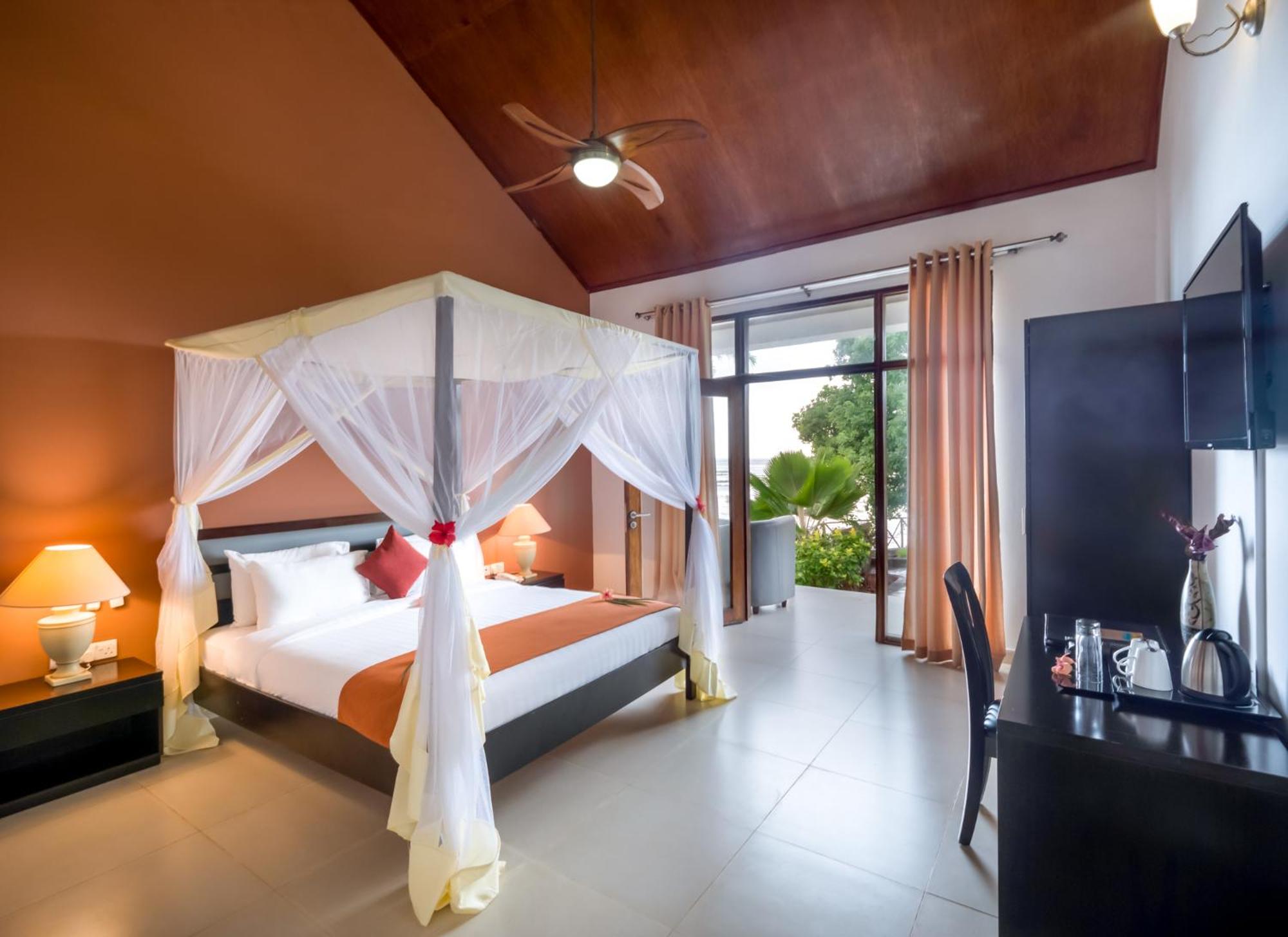 Deluxe Ocean View Room
