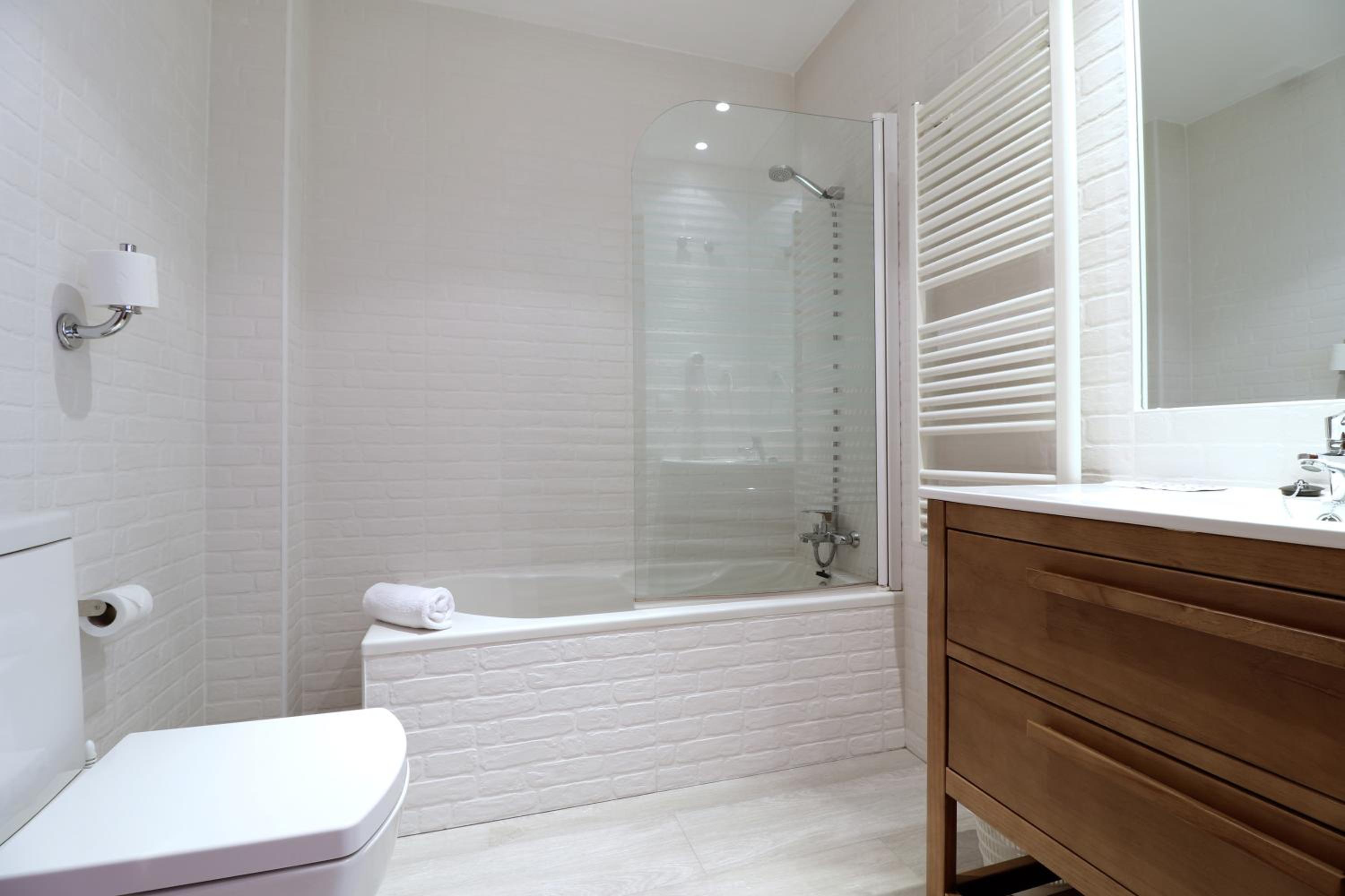 Double Apartment (3 Adults) photo 2